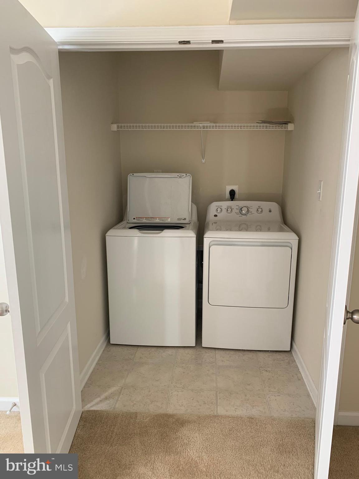 STONEBROOK VILLAGE - Residential Lease