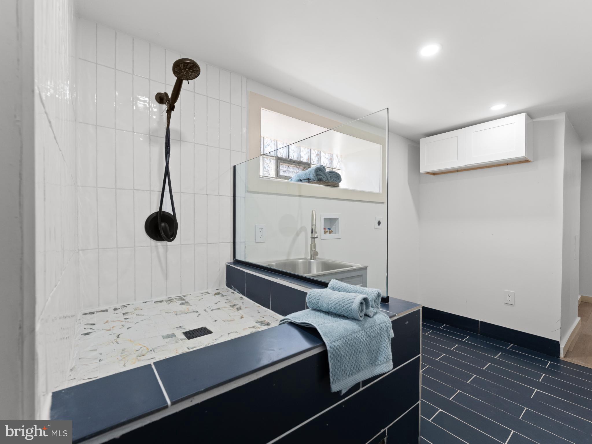 MT AIRY (WEST) - Residential