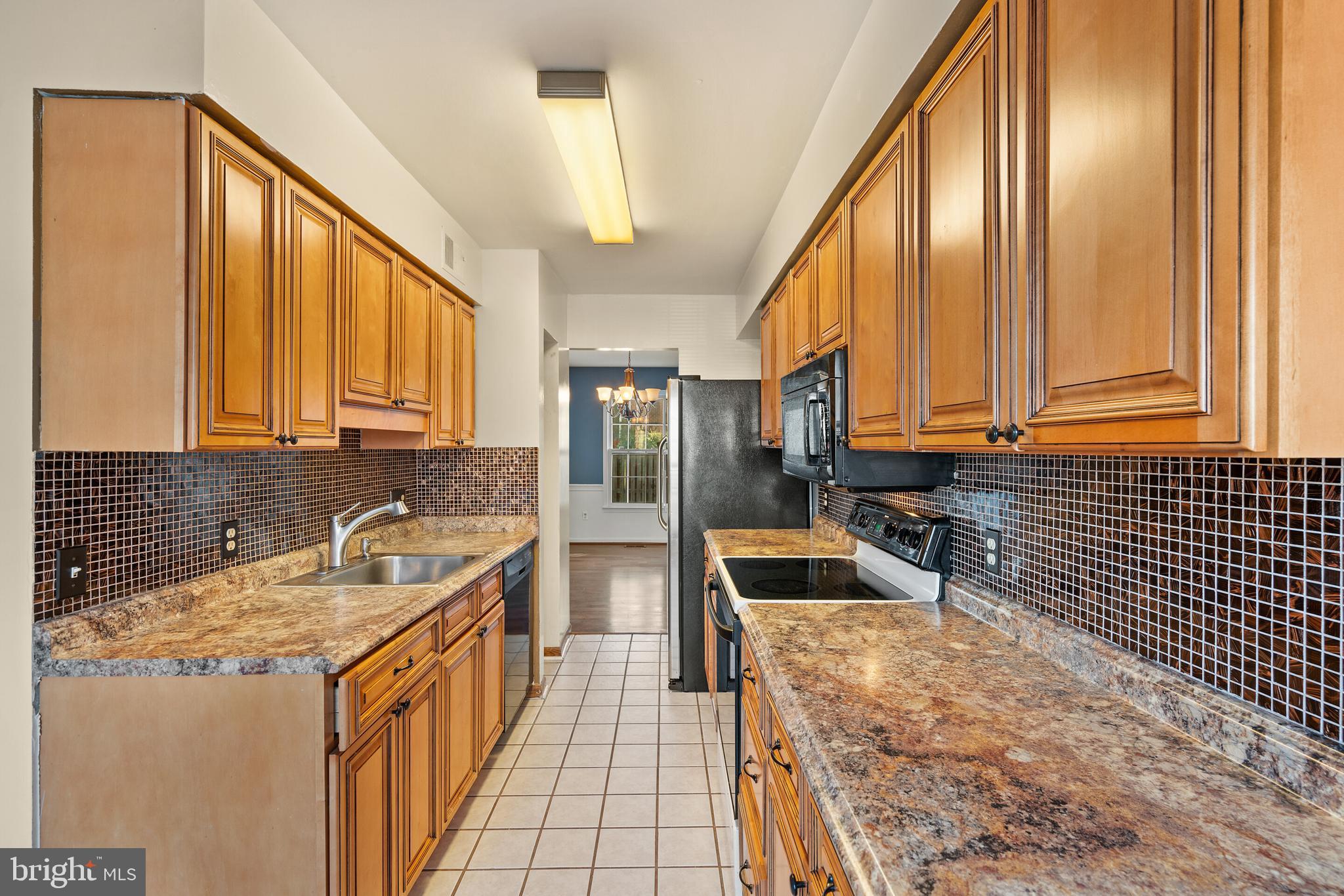 TOWNS OF FOREST HILLS - Residential