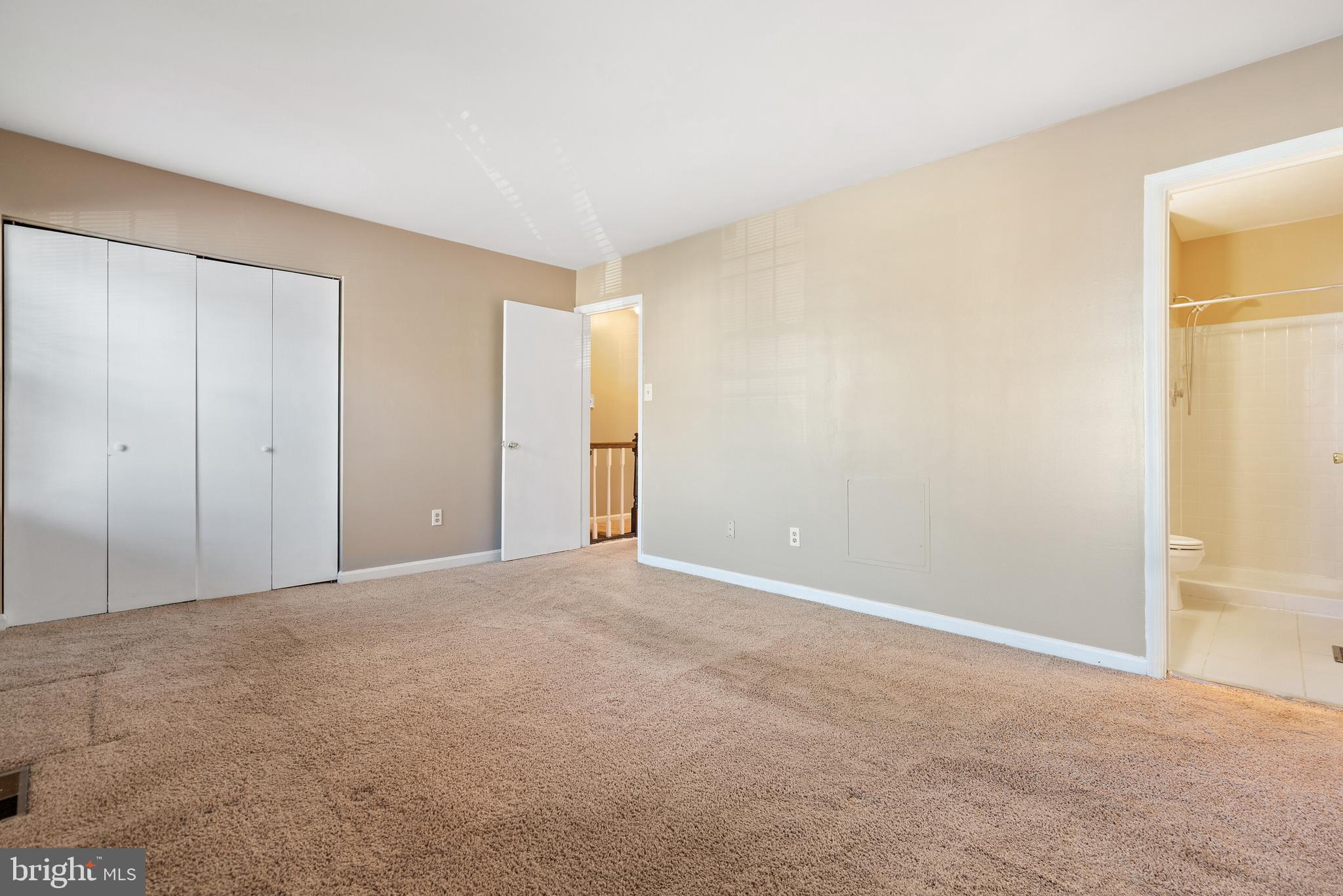 TOWNS OF FOREST HILLS - Residential