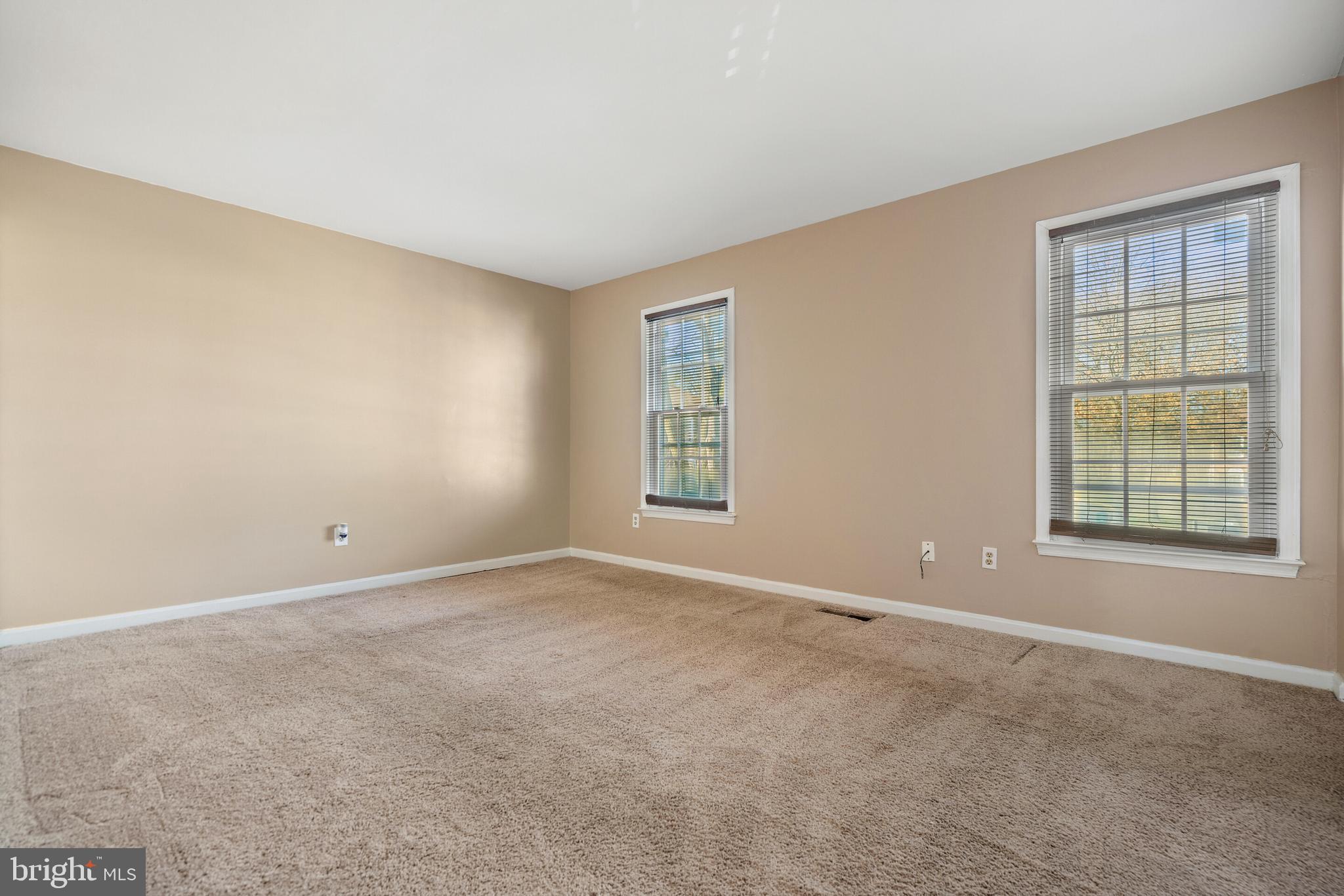 TOWNS OF FOREST HILLS - Residential