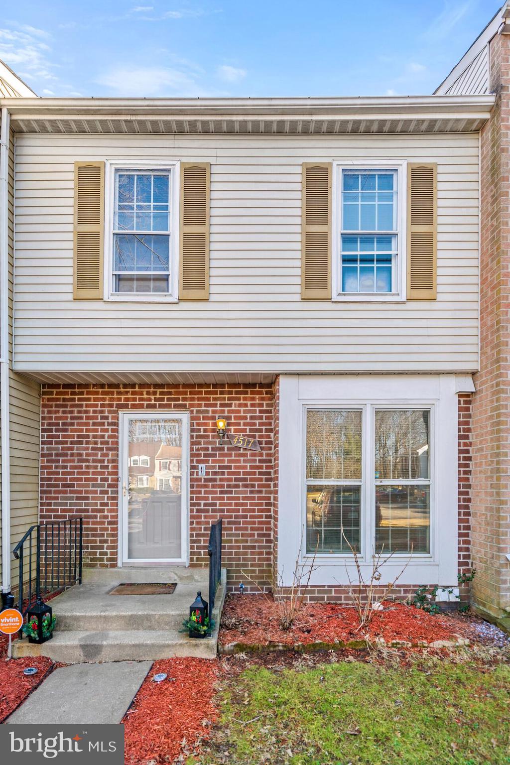 TOWNS OF FOREST HILLS - Residential