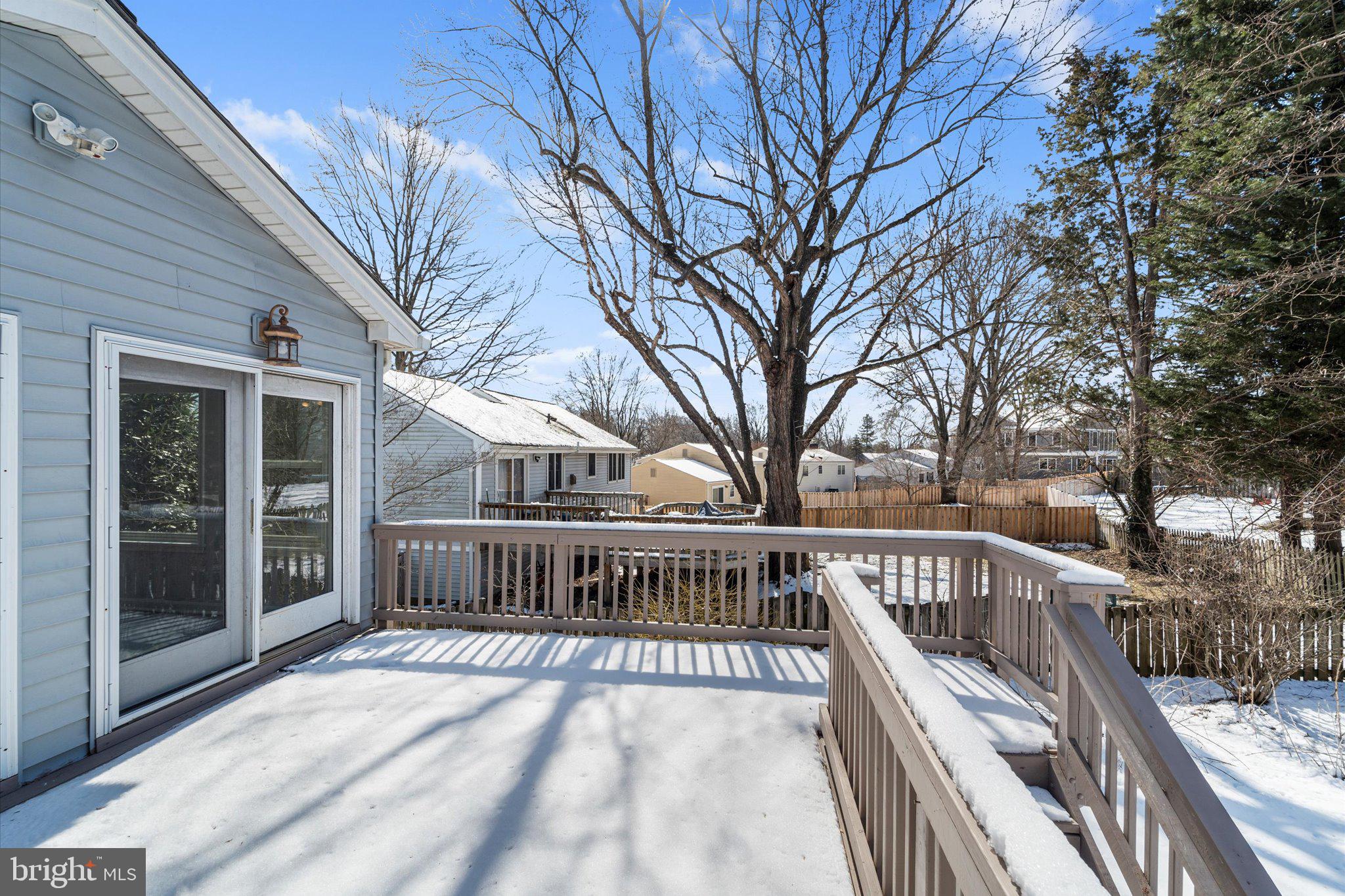 EDGELEA WOODS - Residential