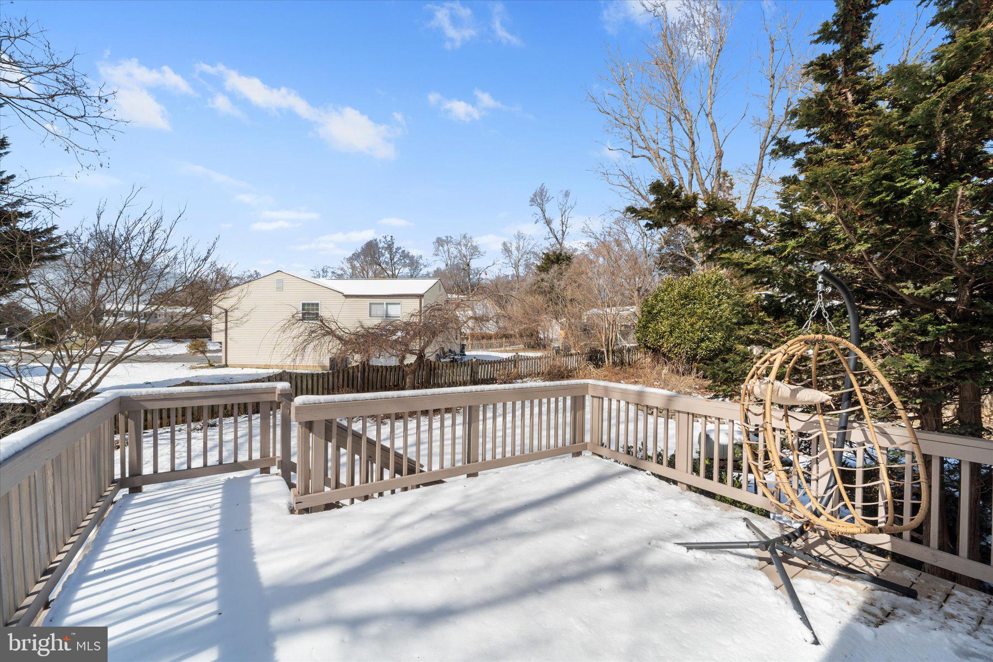 EDGELEA WOODS - Residential