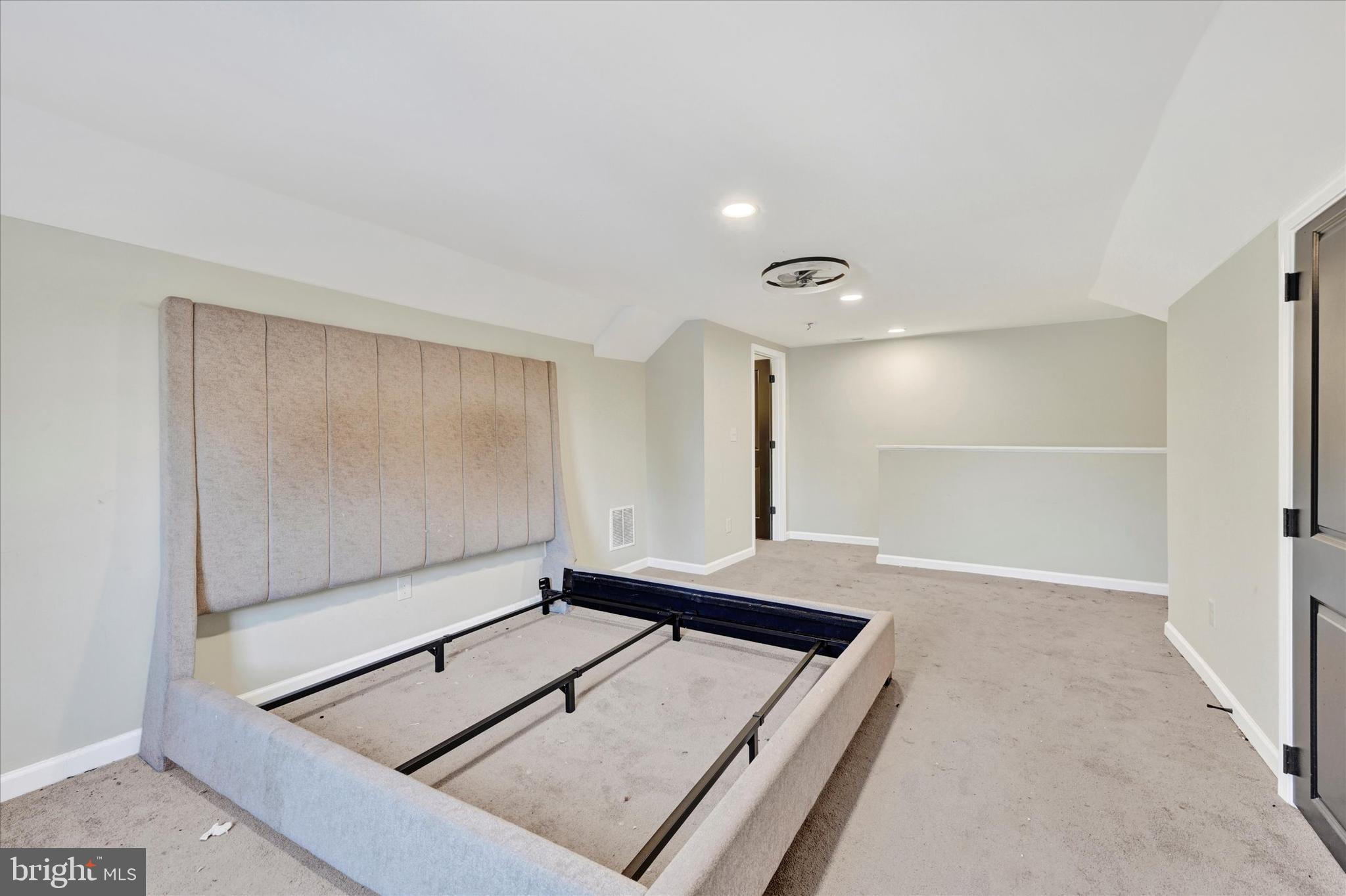 GWYNN OAK - Residential