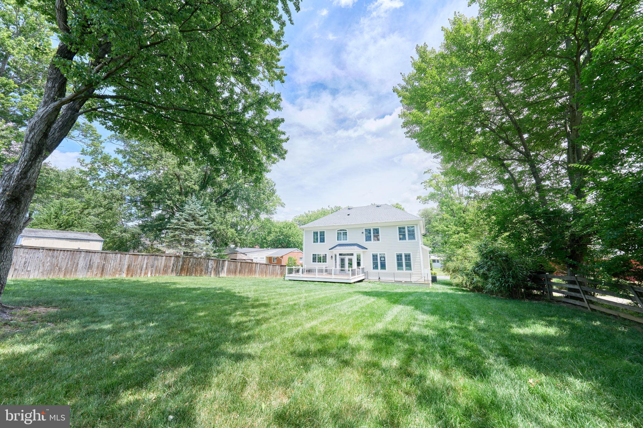 605 MEADOW LANE SW