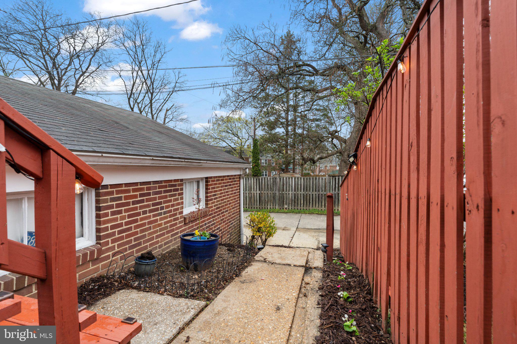 RODGERS FORGE - Residential