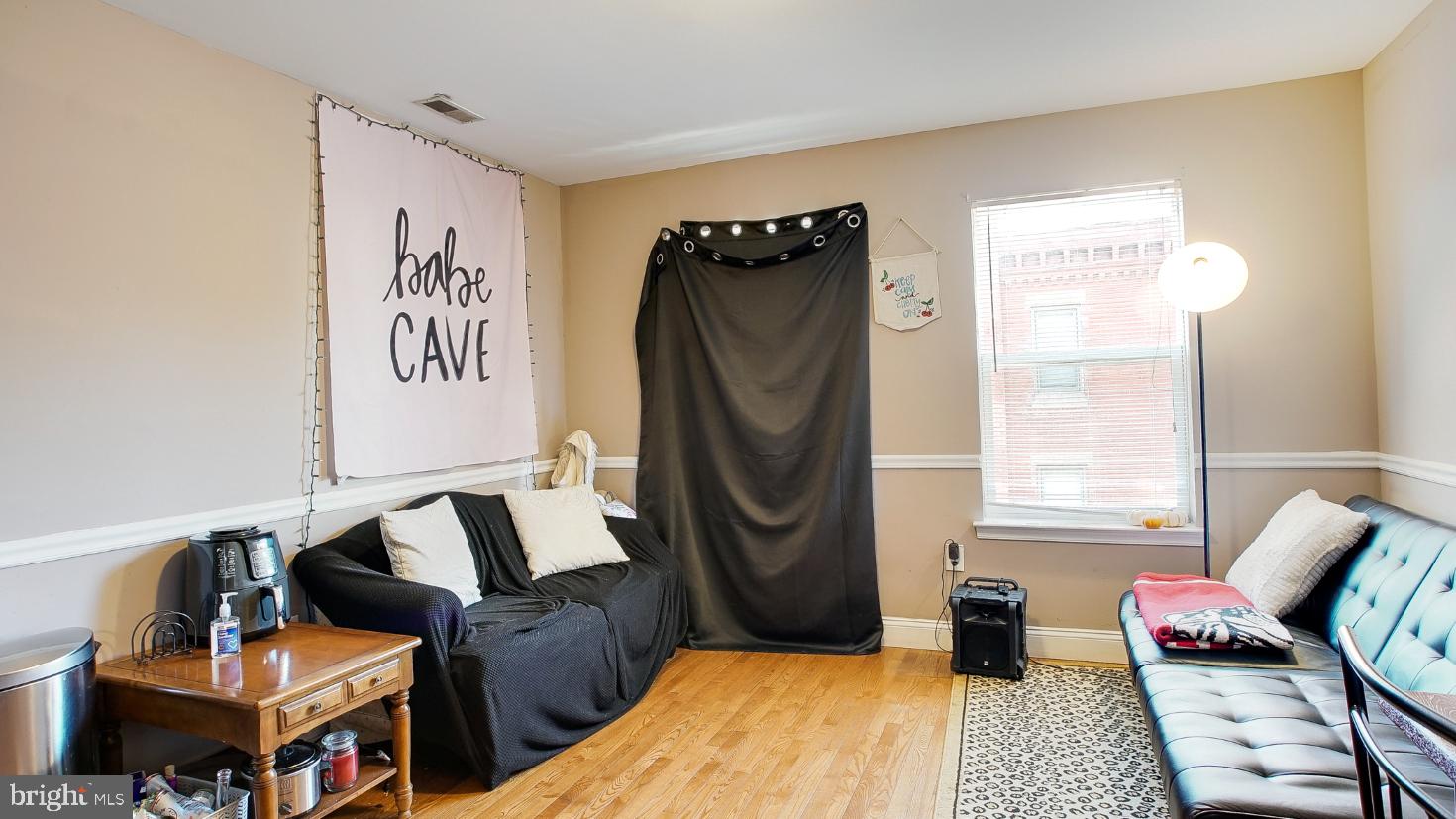 1837 N WILLINGTON STREET B