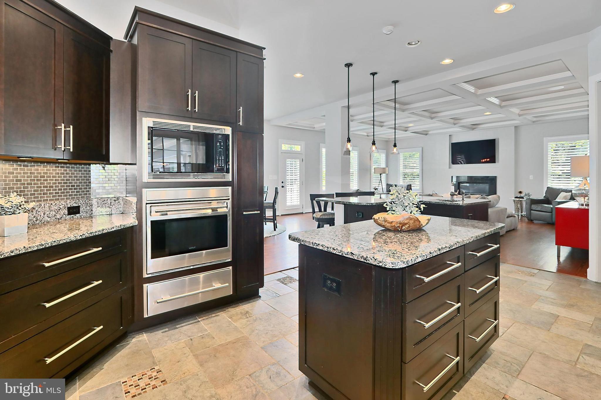 WEST SPRINGFIELD - Residential