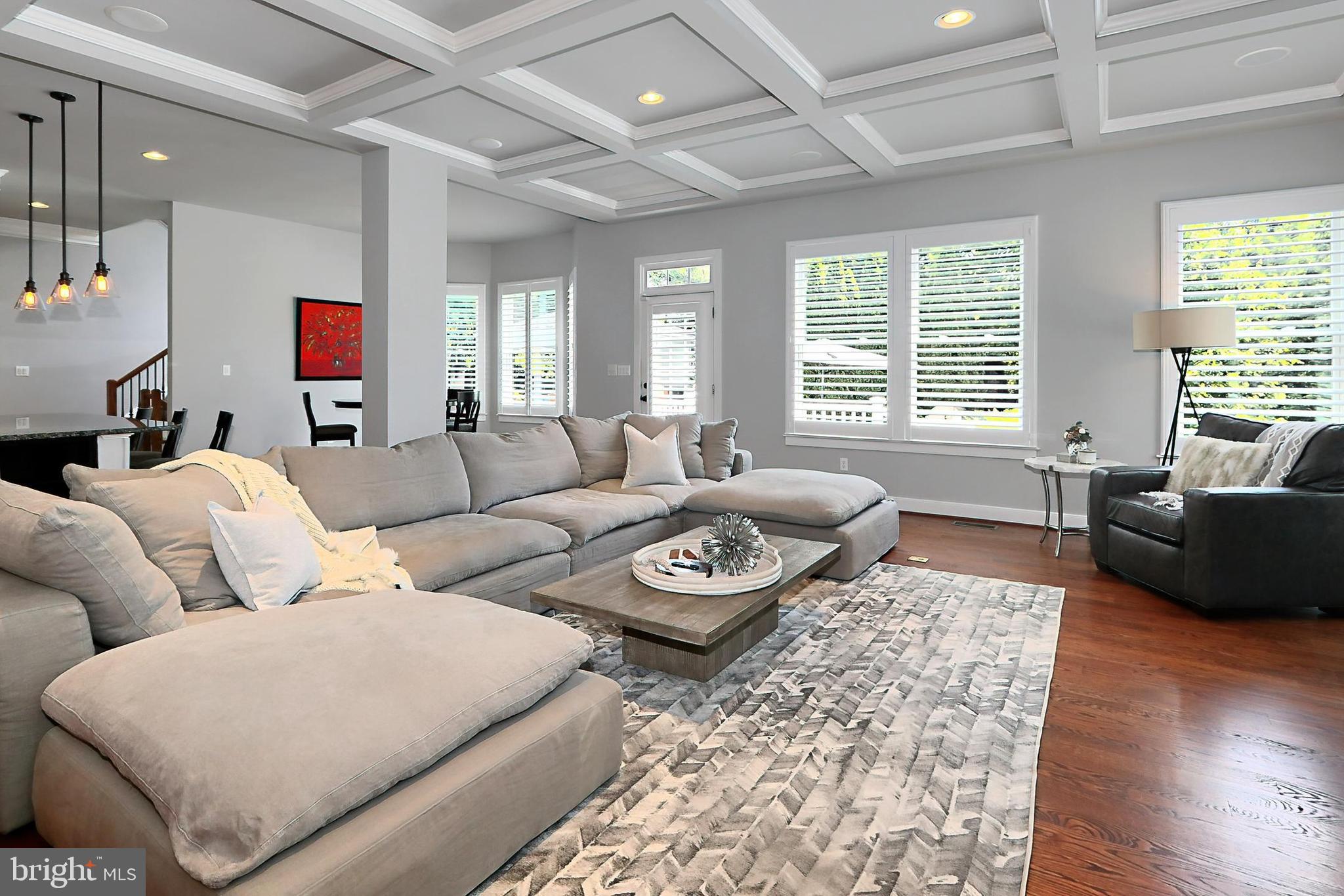 WEST SPRINGFIELD - Residential