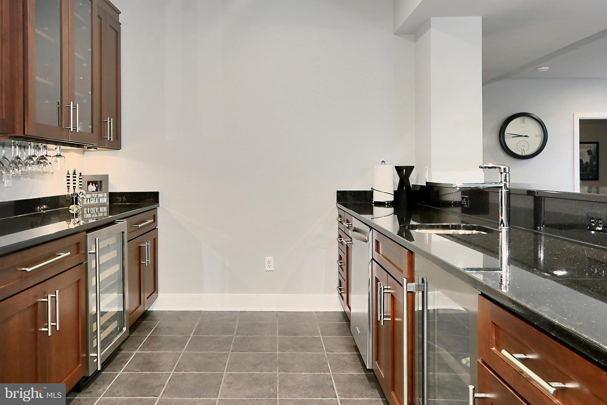 WEST SPRINGFIELD - Residential