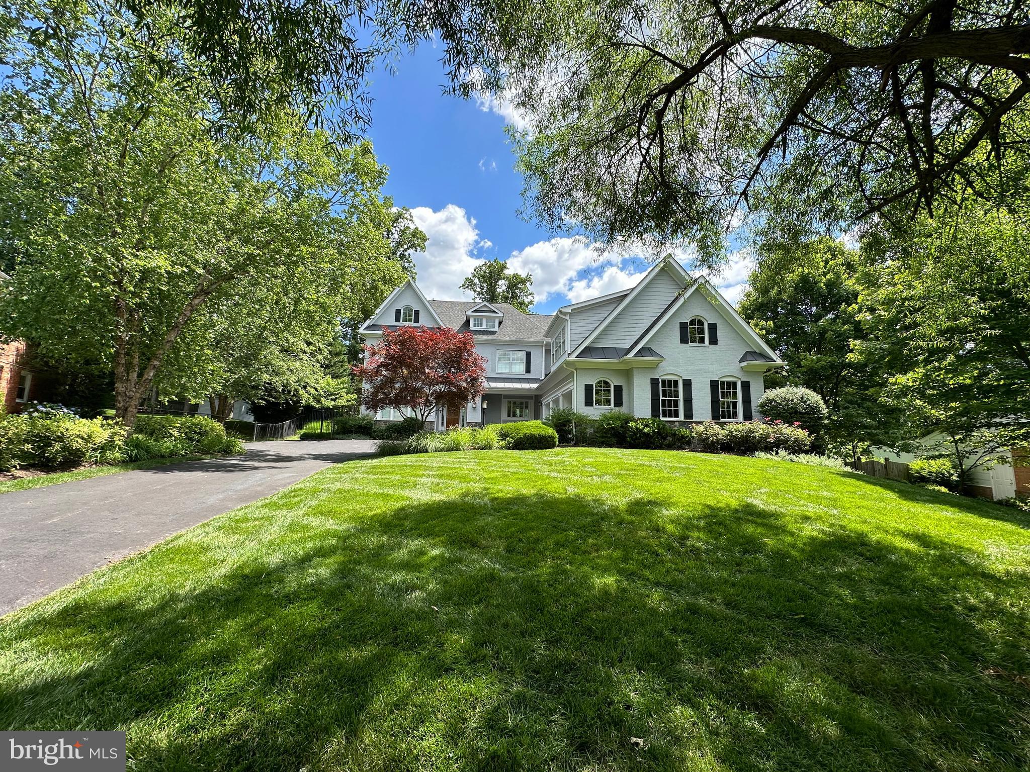 WEST SPRINGFIELD - Residential