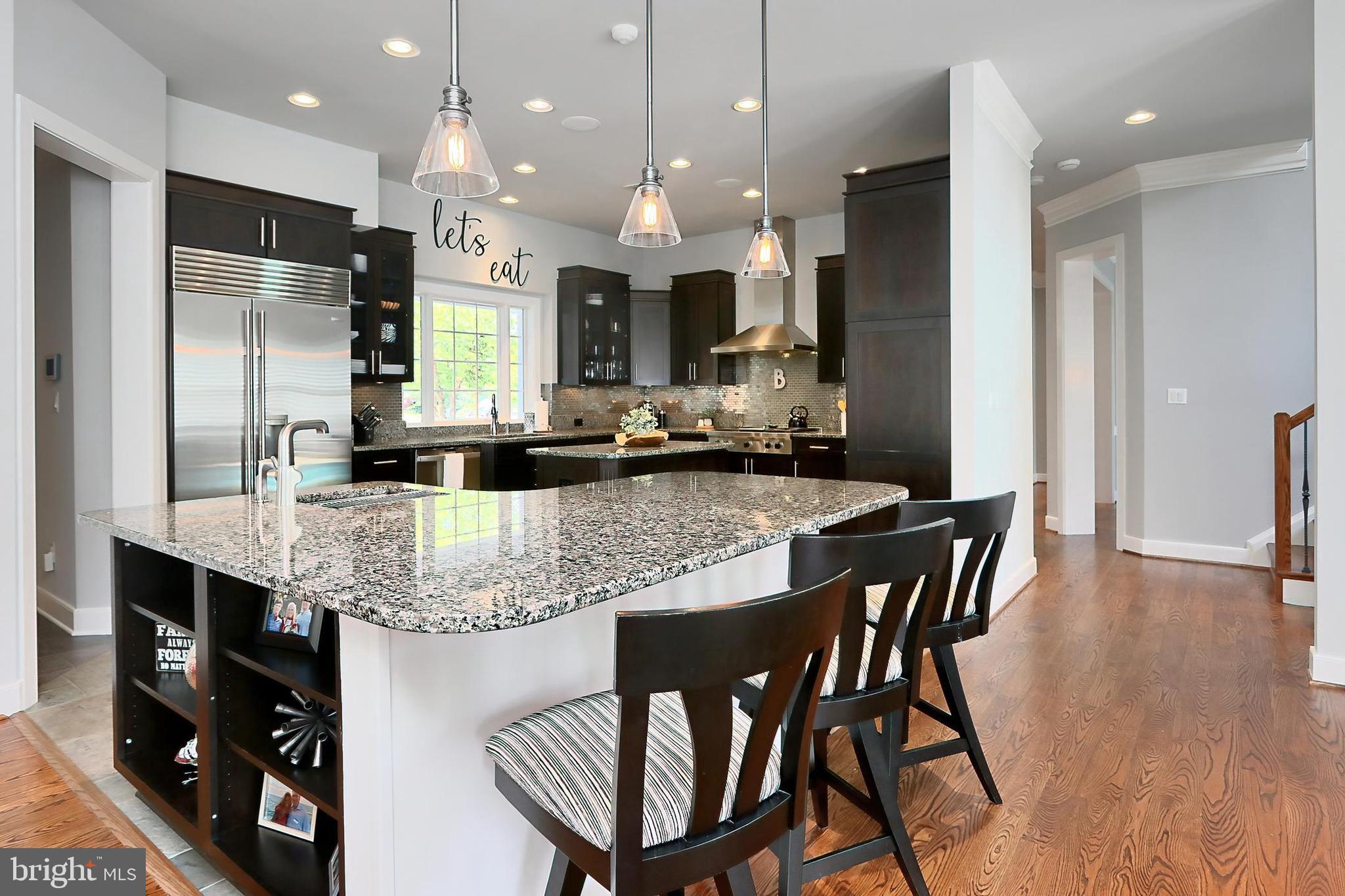 WEST SPRINGFIELD - Residential