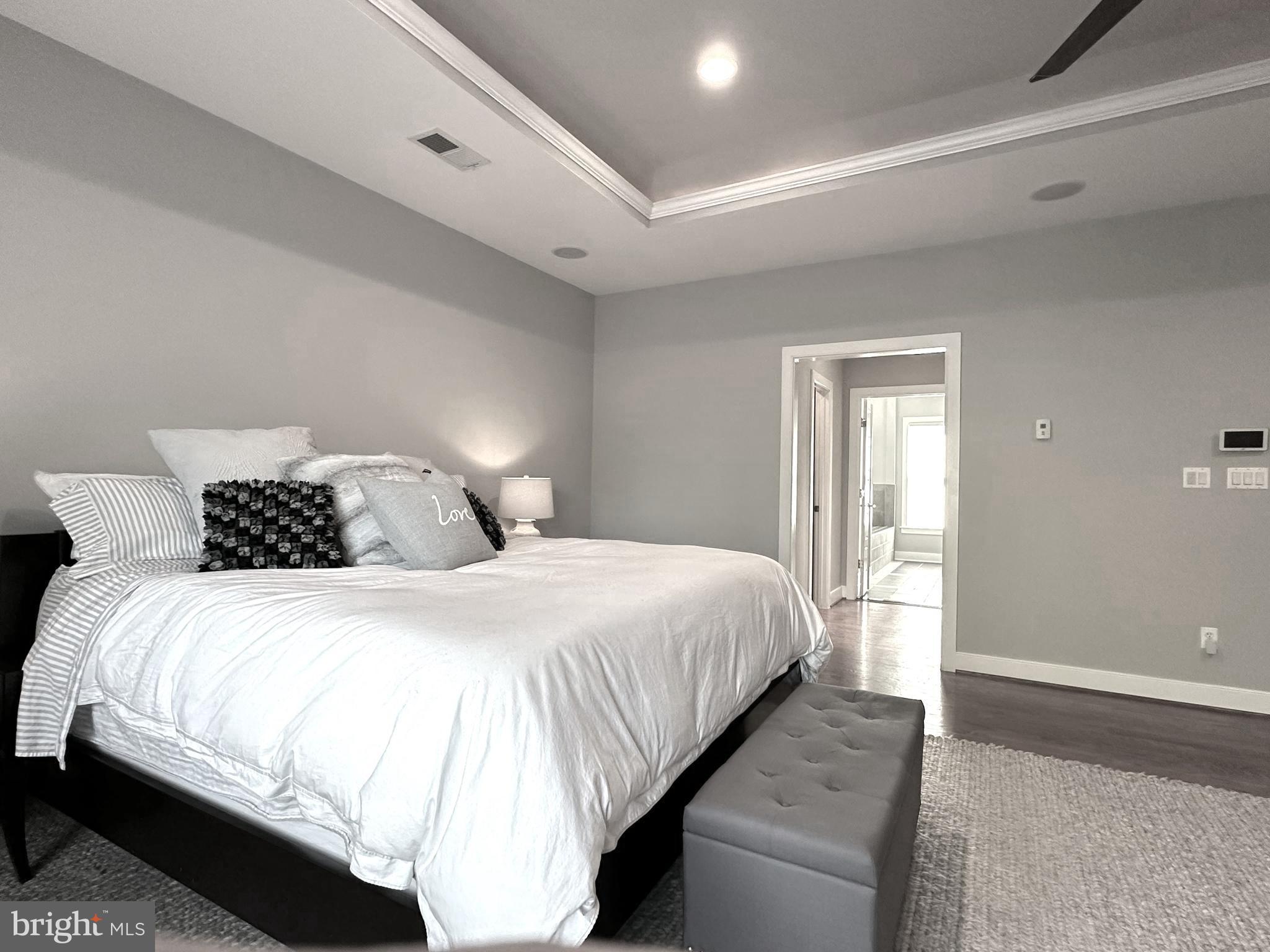 WEST SPRINGFIELD - Residential