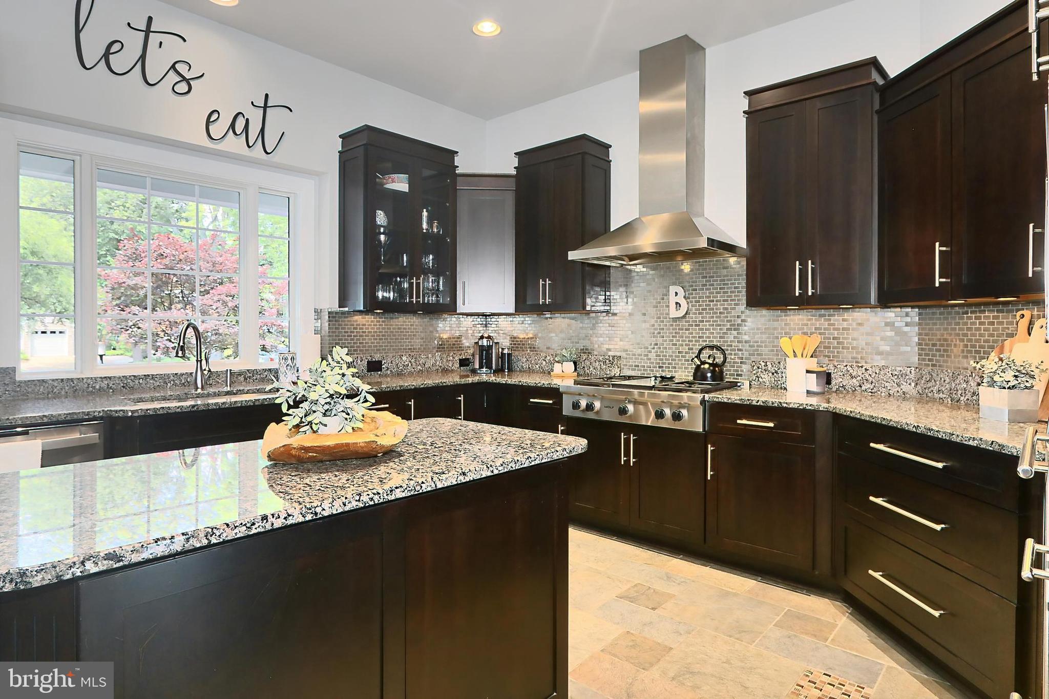 WEST SPRINGFIELD - Residential