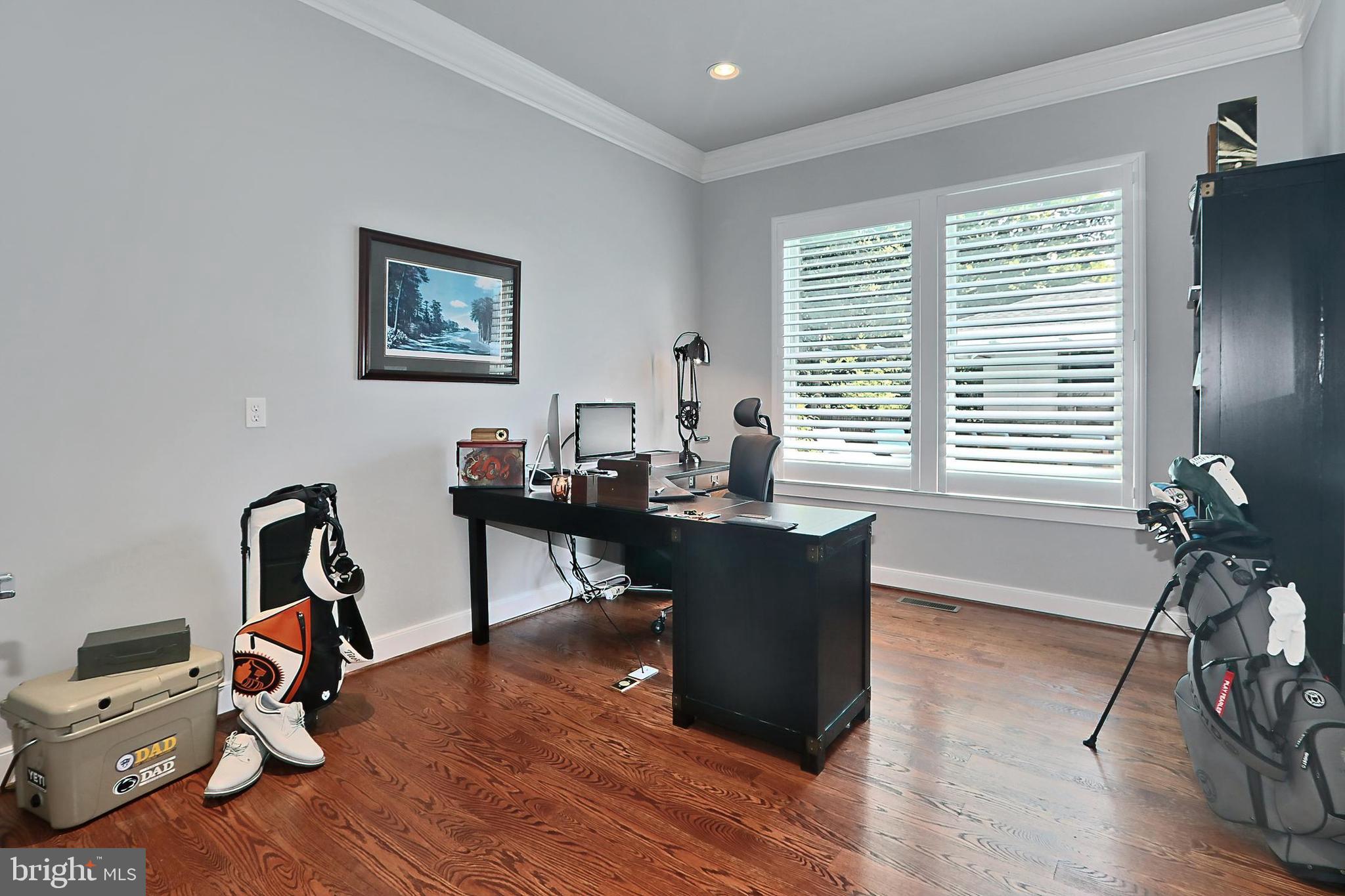 WEST SPRINGFIELD - Residential