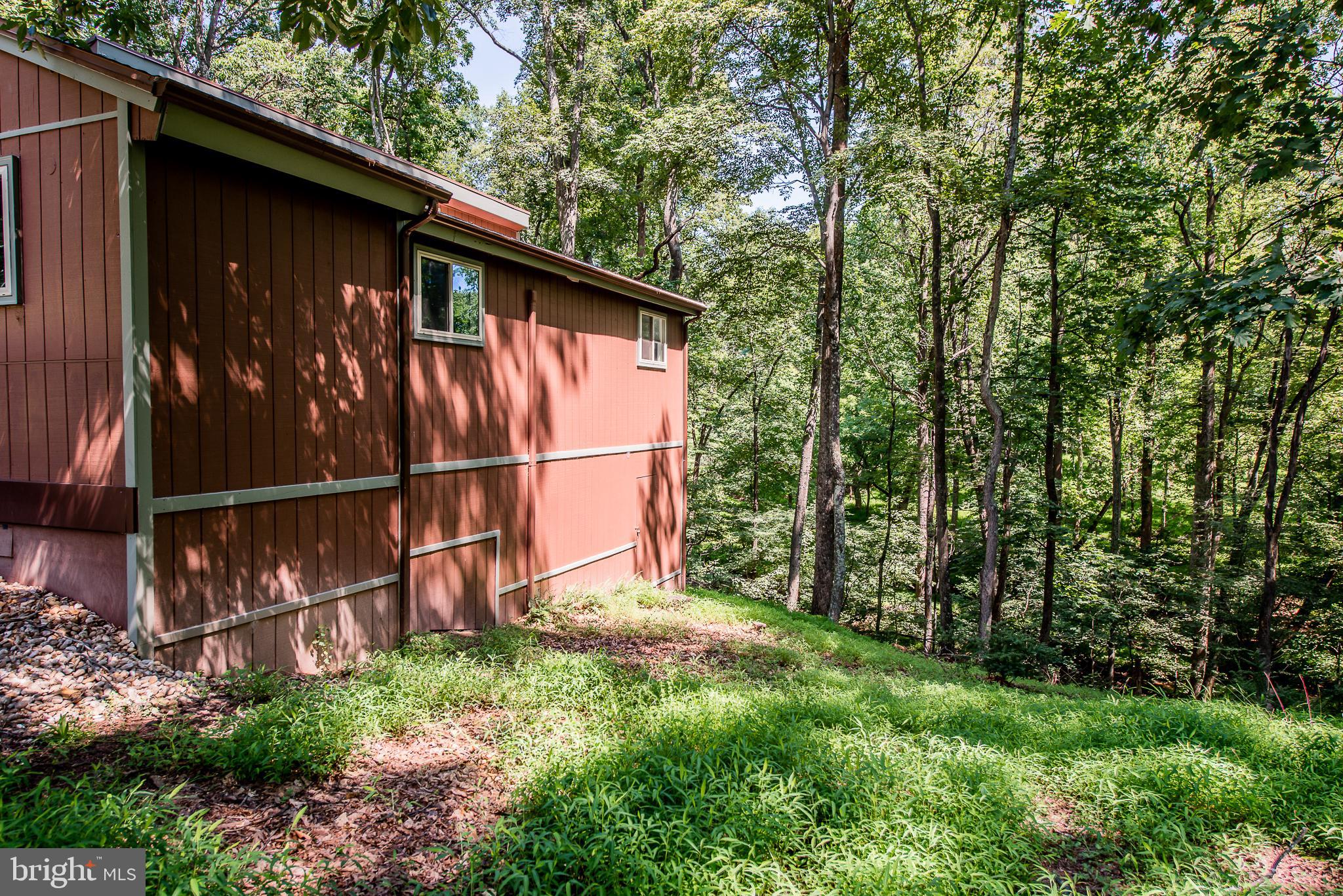 THE WOODS - Residential