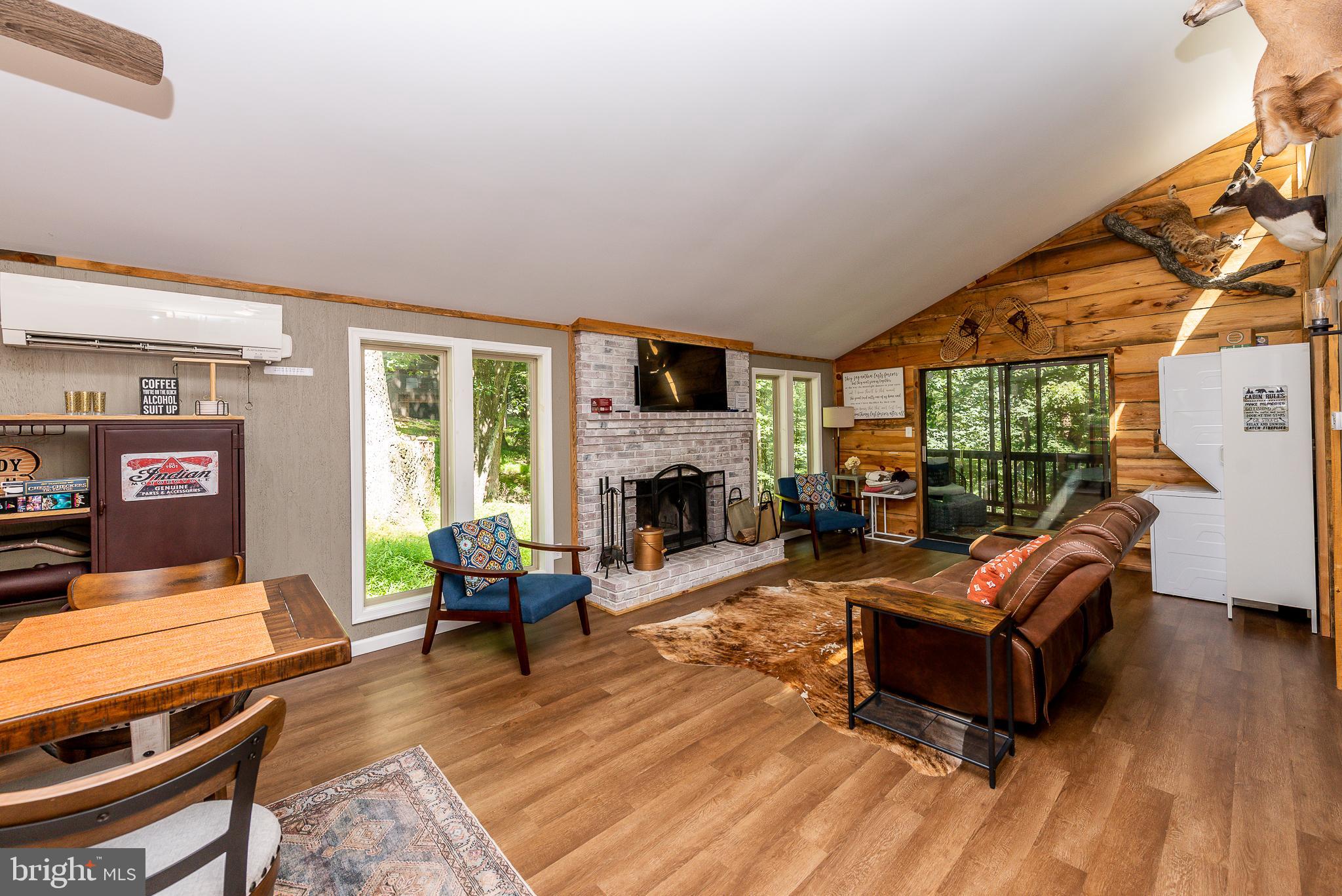 THE WOODS - Residential