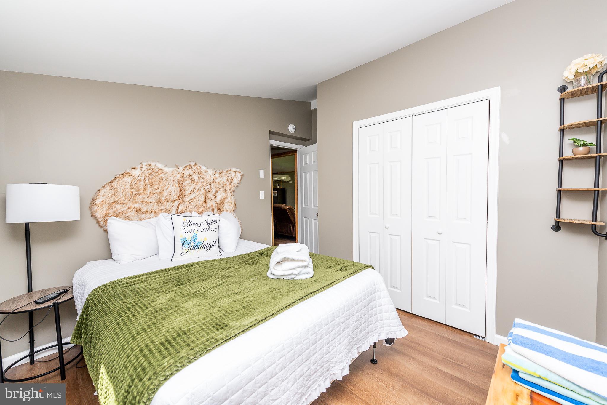 THE WOODS - Residential