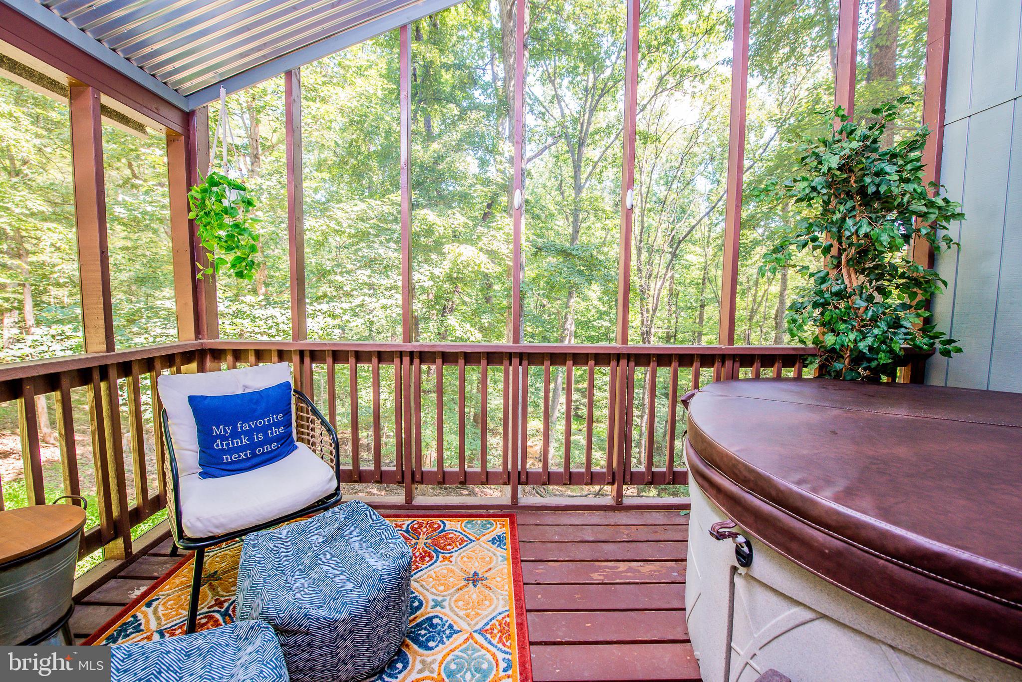 THE WOODS - Residential