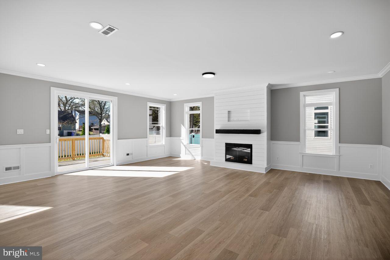 7266 CEDAR AVENUE