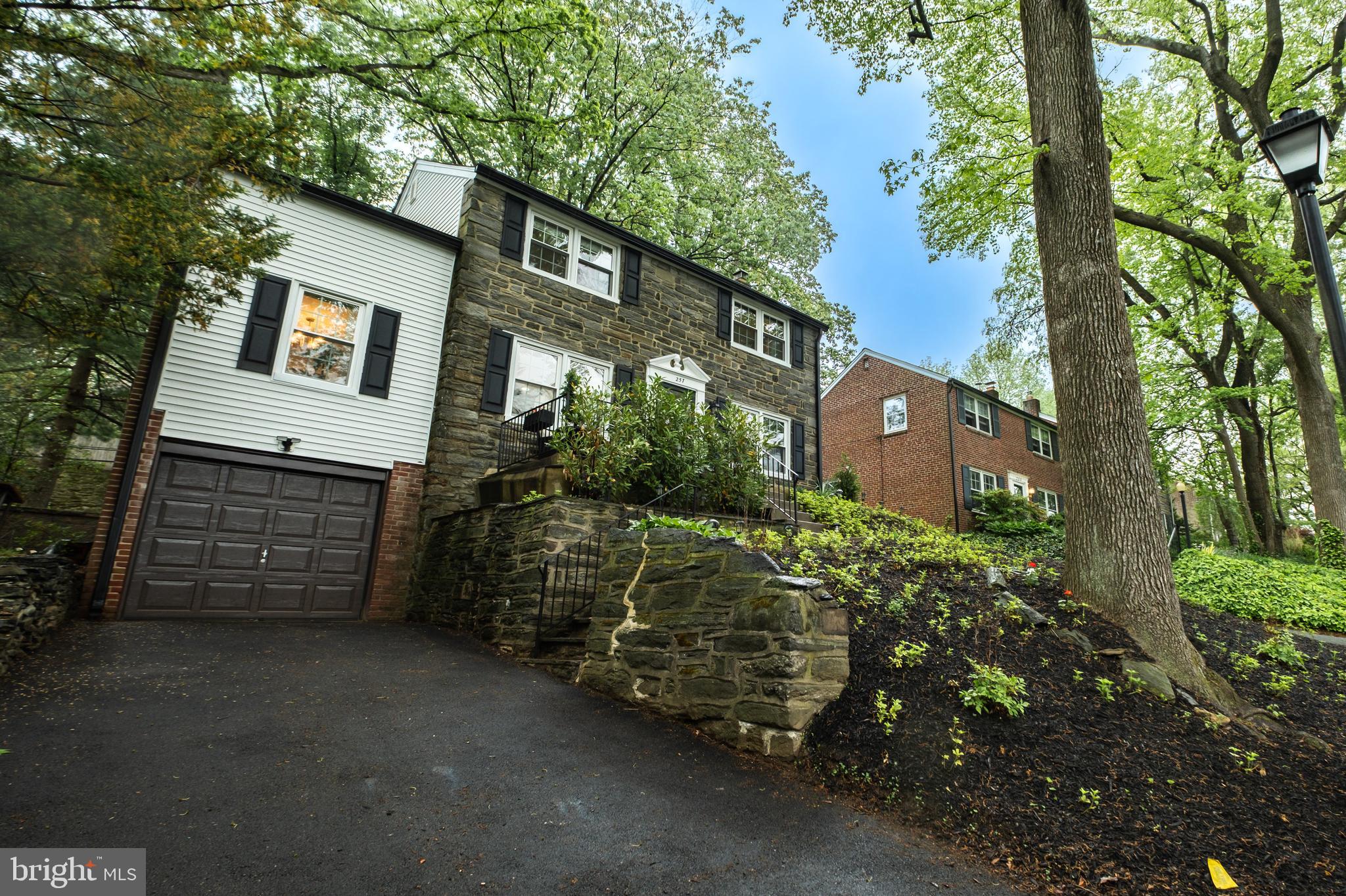 257 HARROGATE ROAD