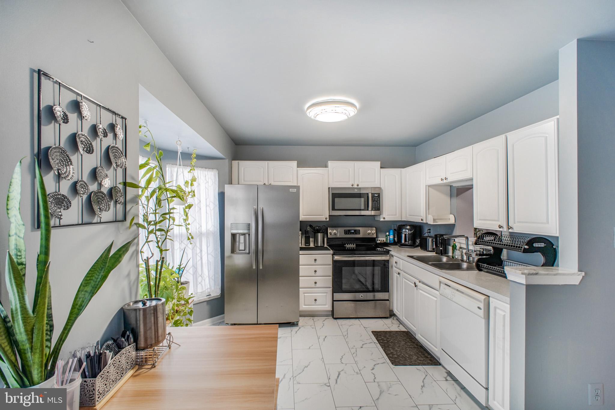 TURNBERRY VILLAGE - Residential