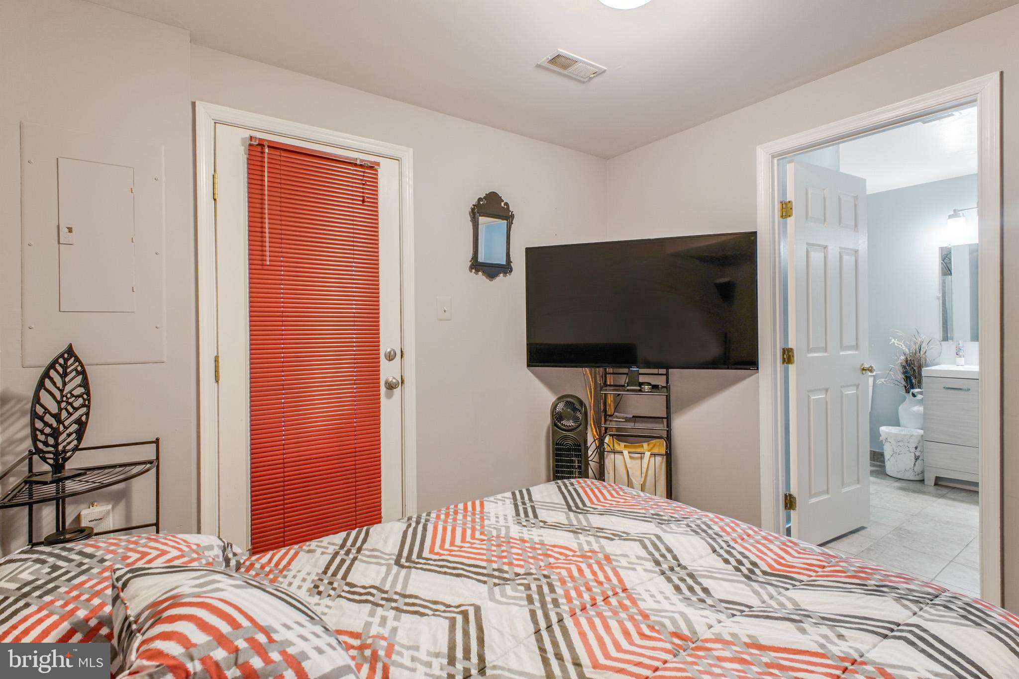 TURNBERRY VILLAGE - Residential