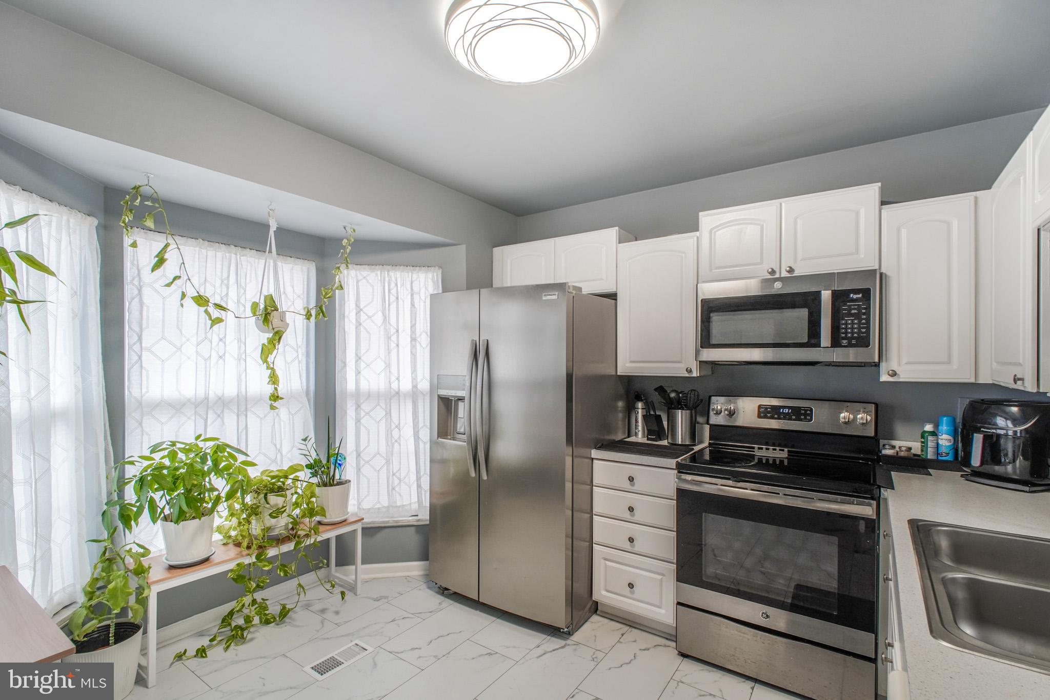 TURNBERRY VILLAGE - Residential