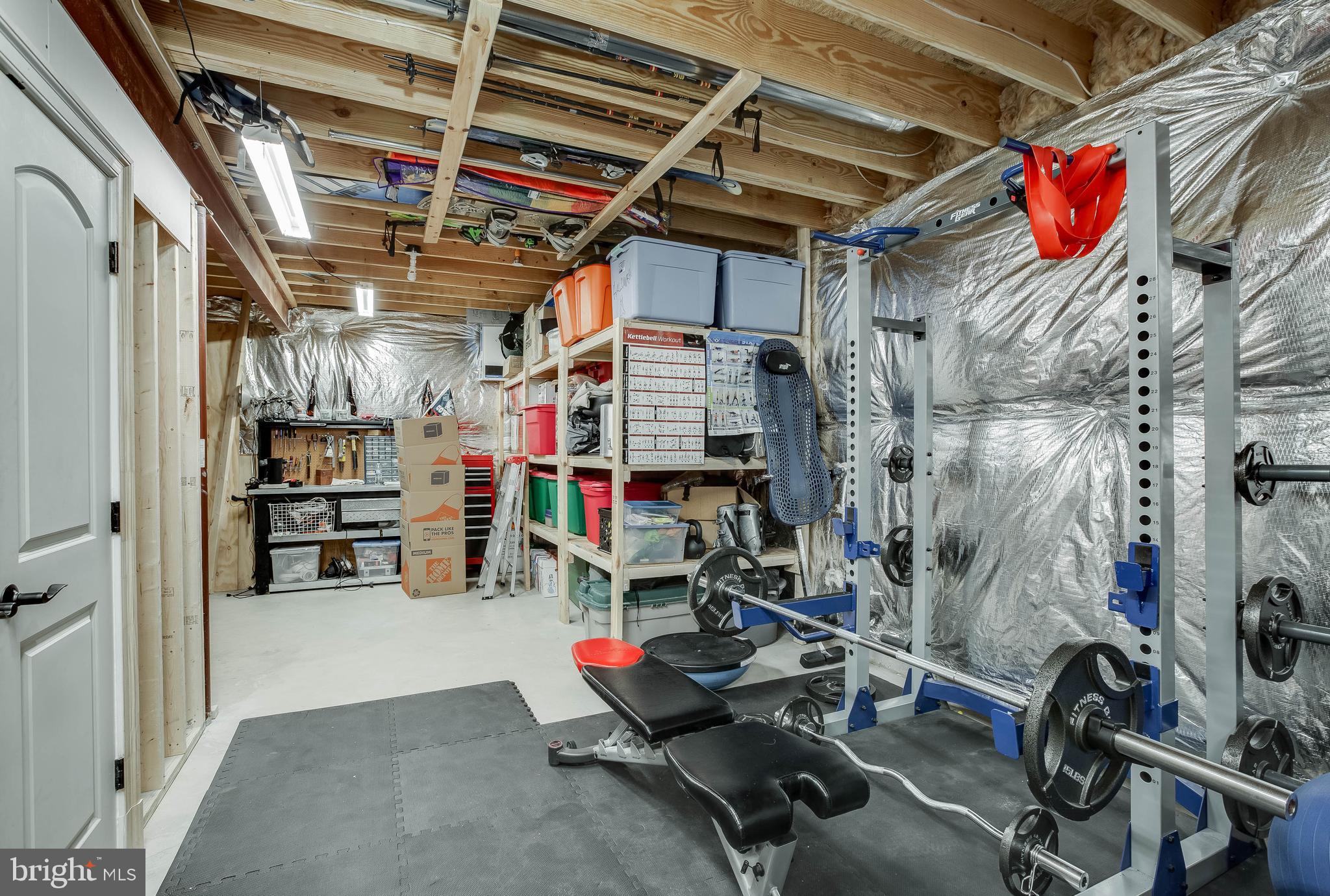 CLOVERFIELD - Residential