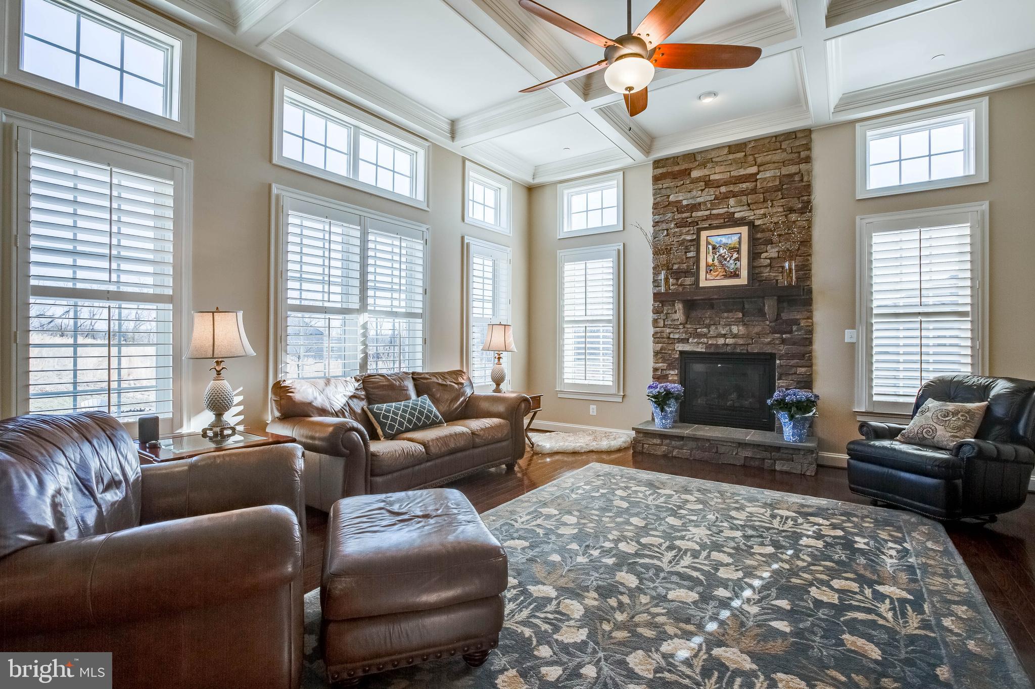 CLOVERFIELD - Residential