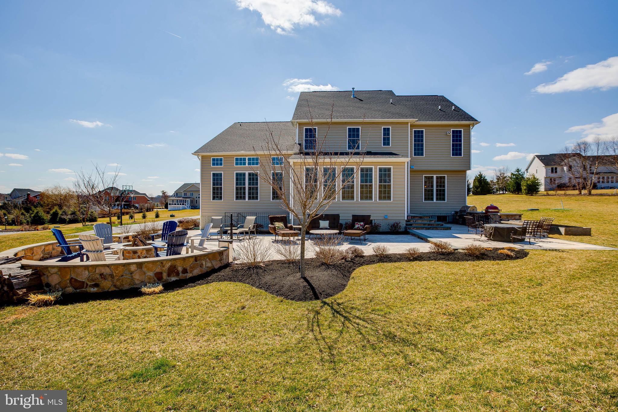 CLOVERFIELD - Residential