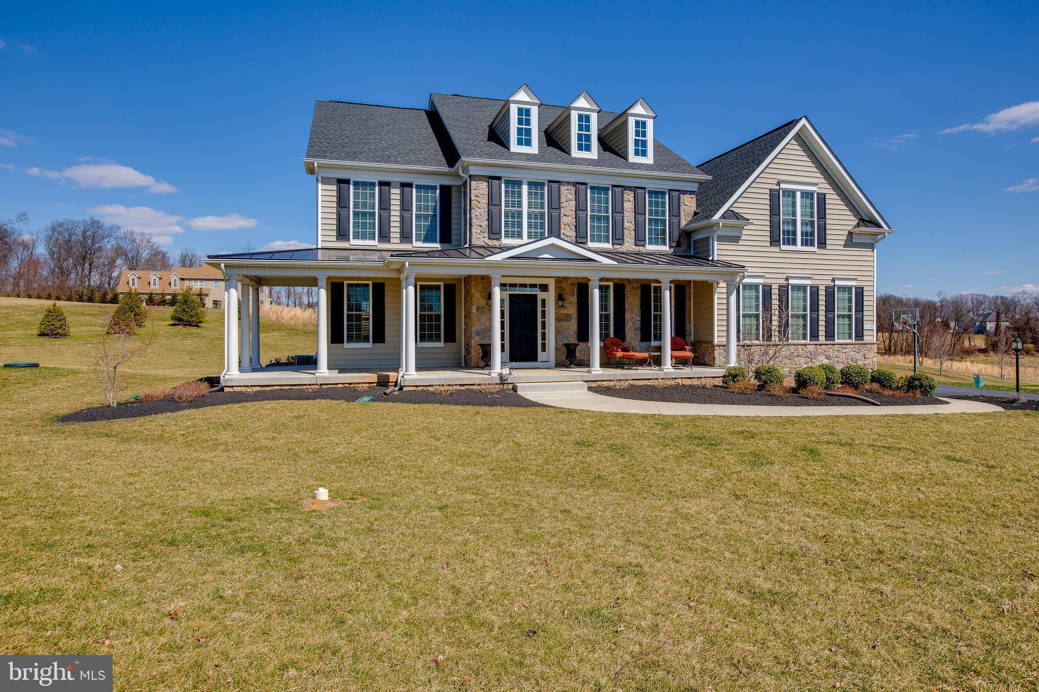 CLOVERFIELD - Residential