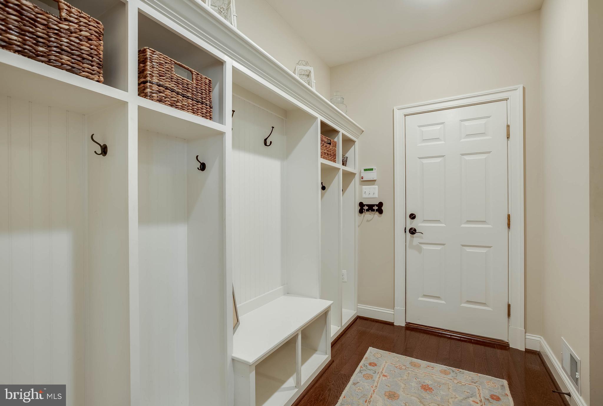 CLOVERFIELD - Residential