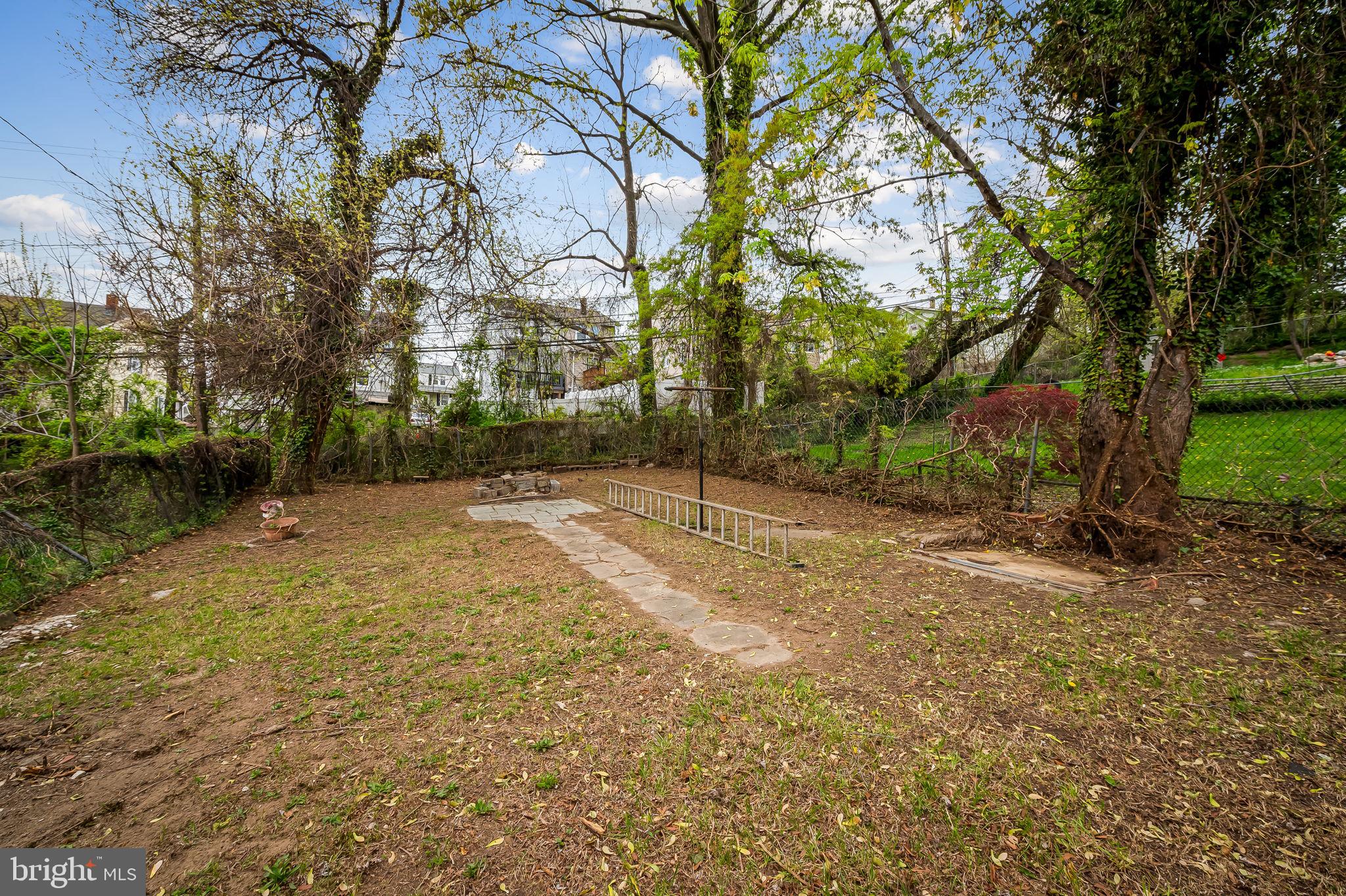 FRANKFORD - Residential