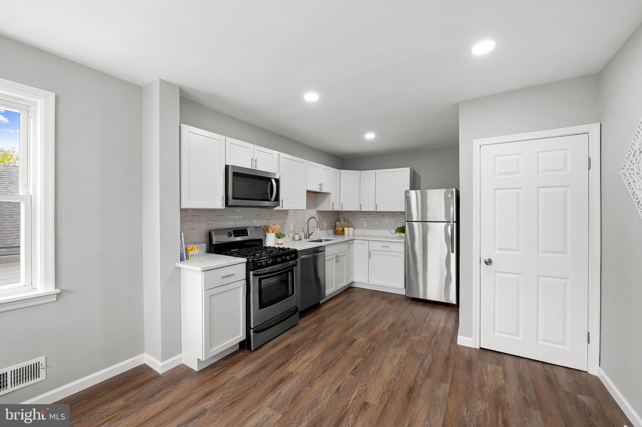 FRANKFORD - Residential