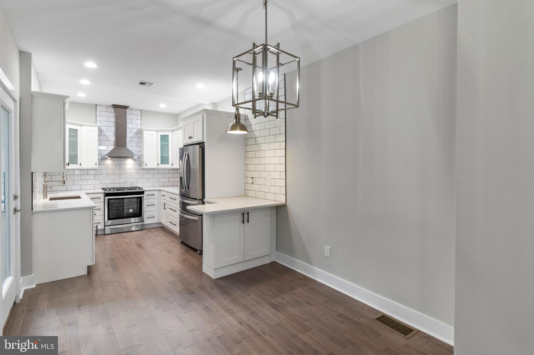 PENNSPORT - Residential Lease