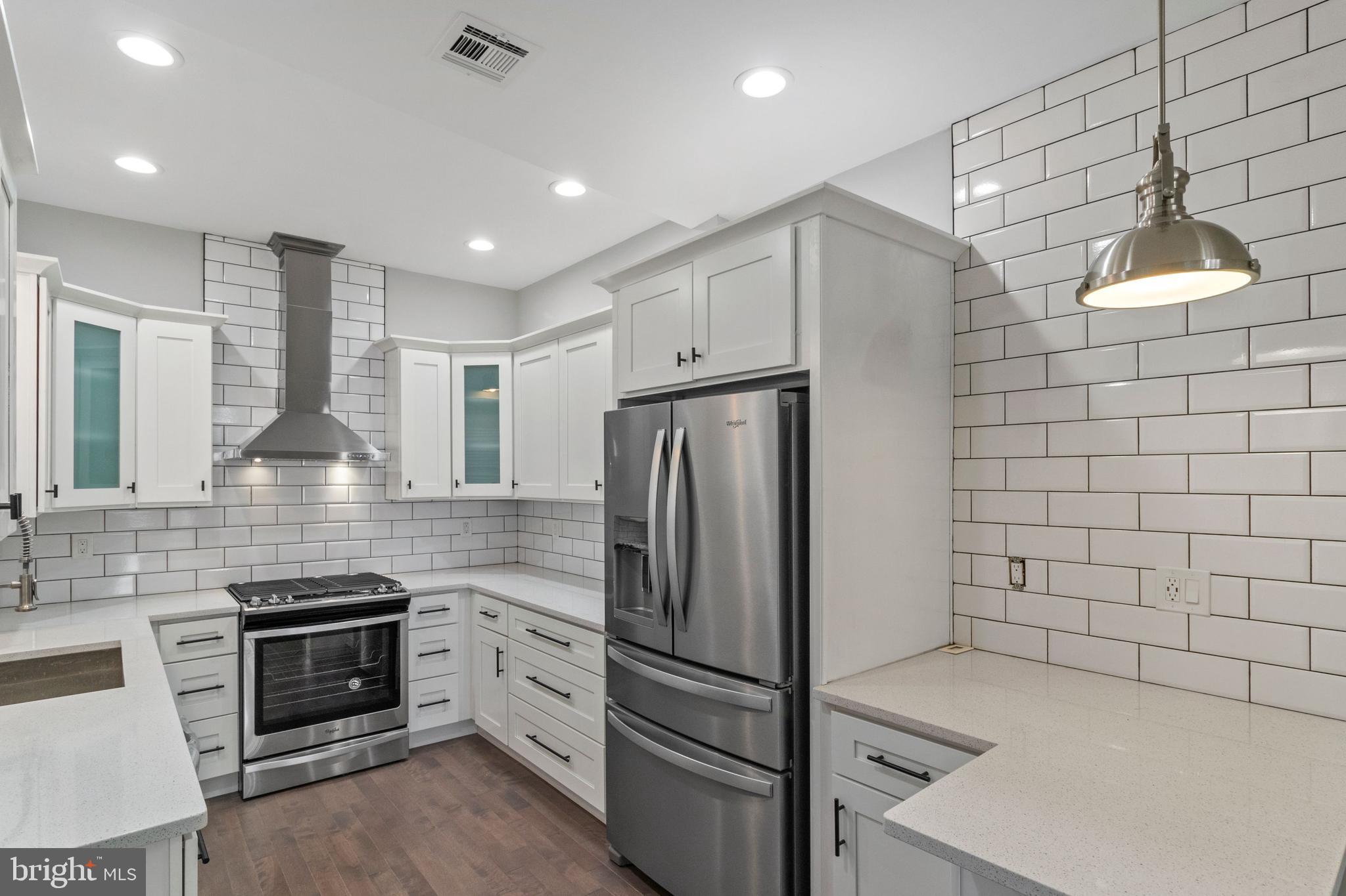 PENNSPORT - Residential Lease