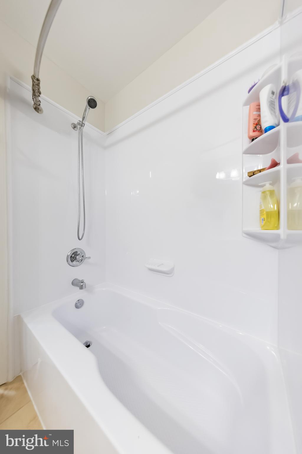 SOUTH KINGS STATION - Residential