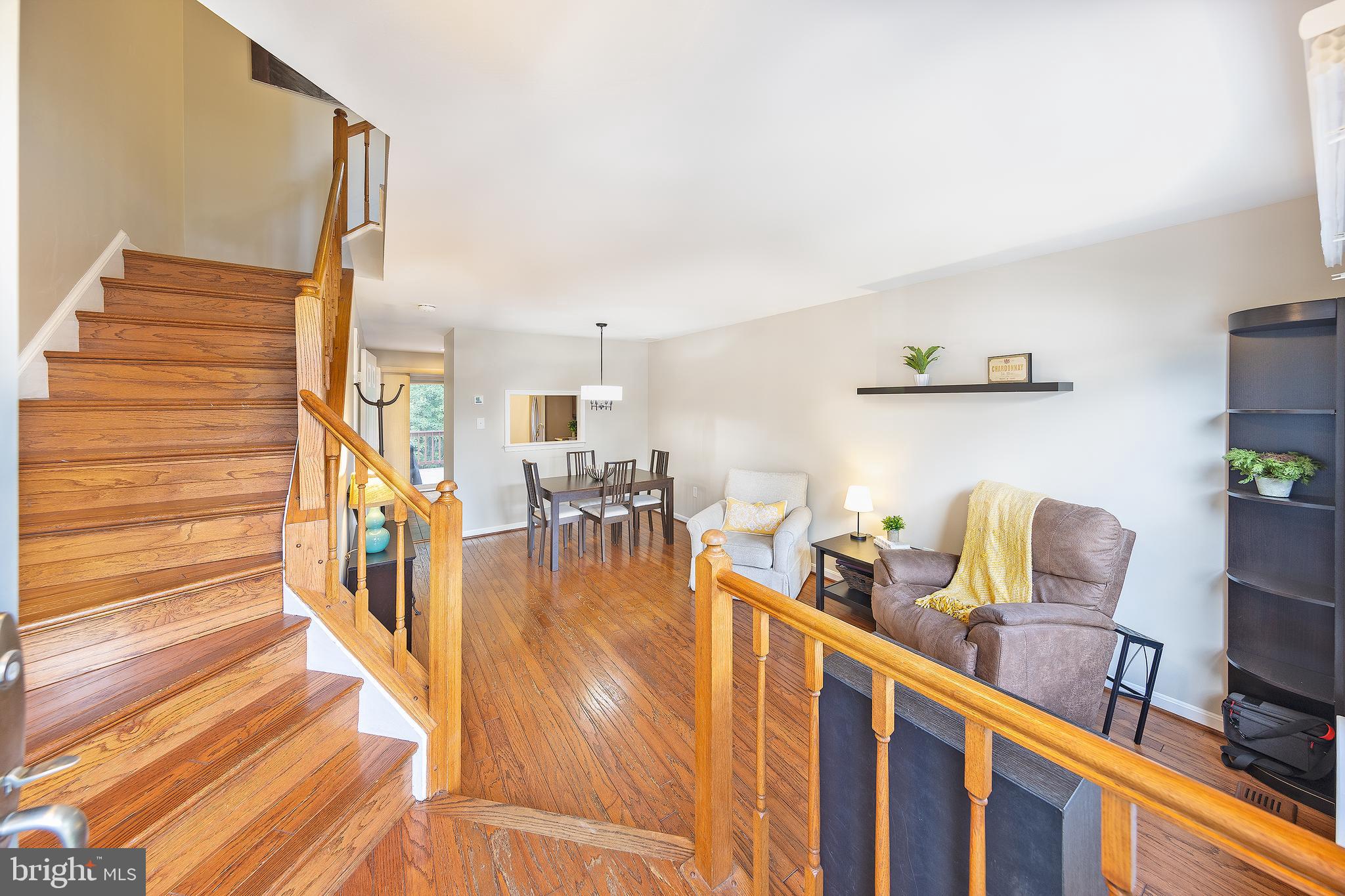 SOUTH KINGS STATION - Residential