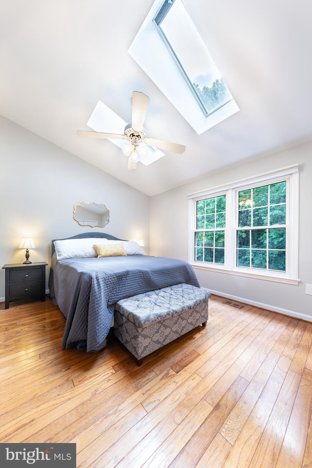 SOUTH KINGS STATION - Residential