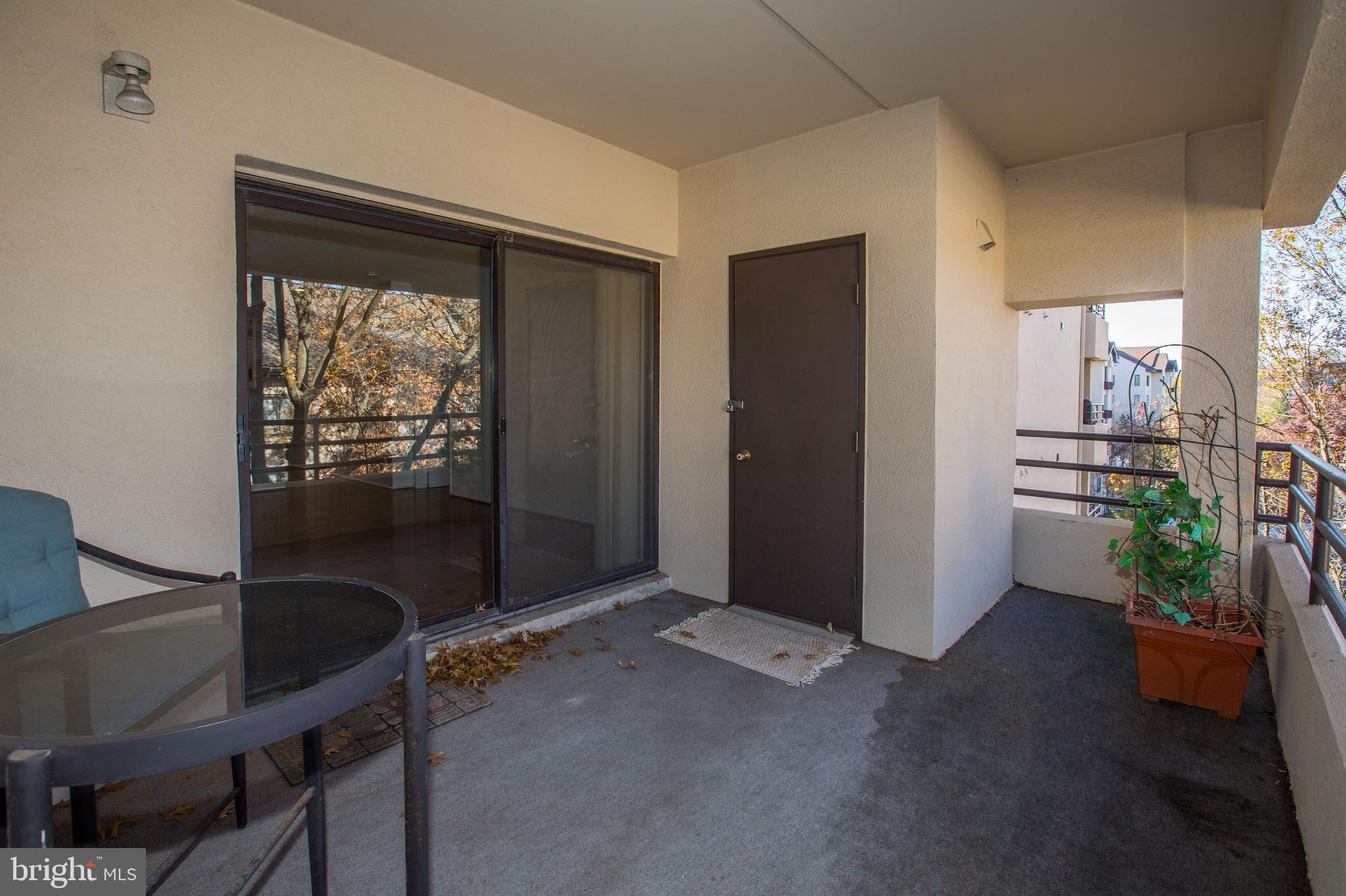 MIRAMONT VILLAS CODM - Residential Lease