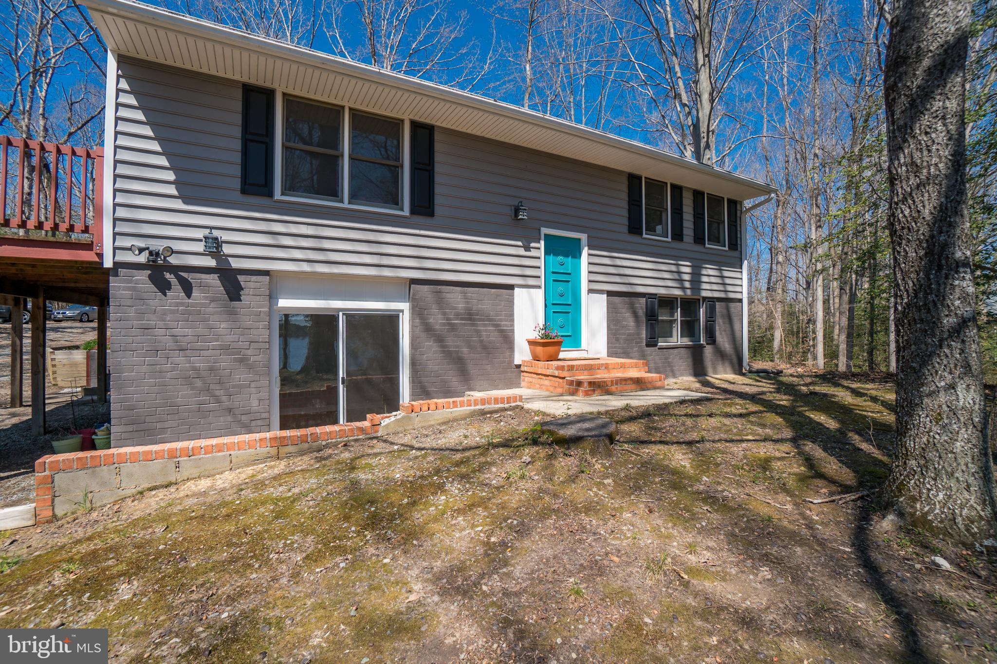 LAKE CAROLINE - Residential