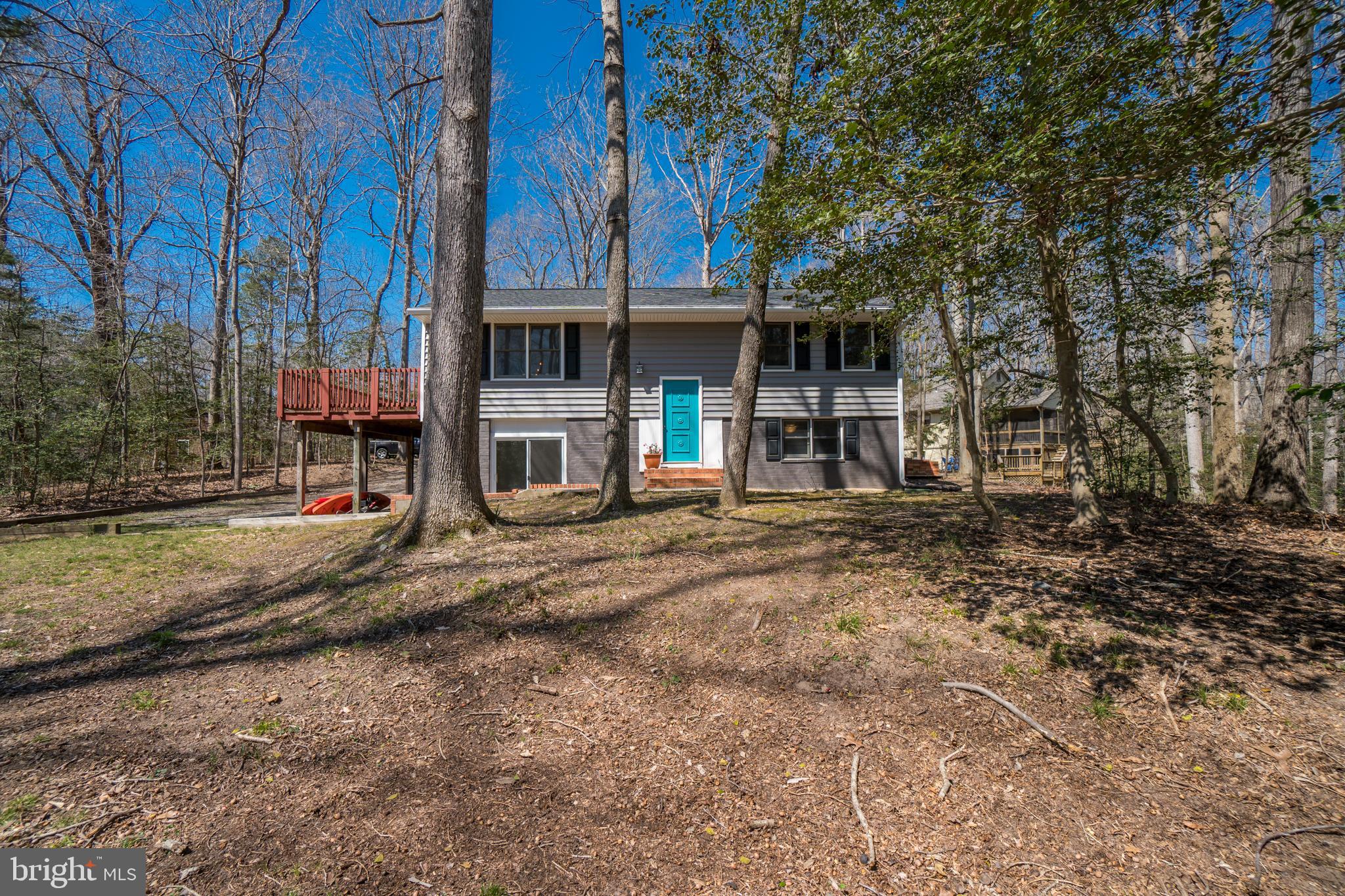 LAKE CAROLINE - Residential