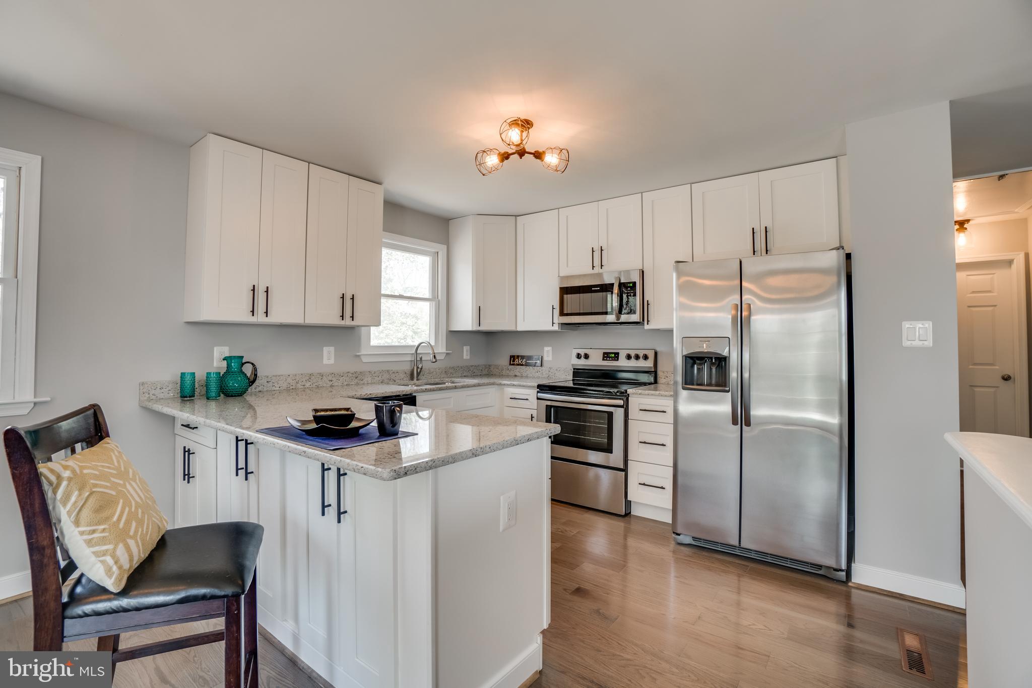 LAKE CAROLINE - Residential