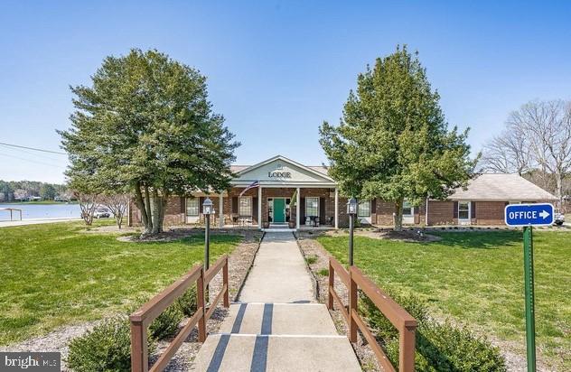 LAKE CAROLINE - Residential