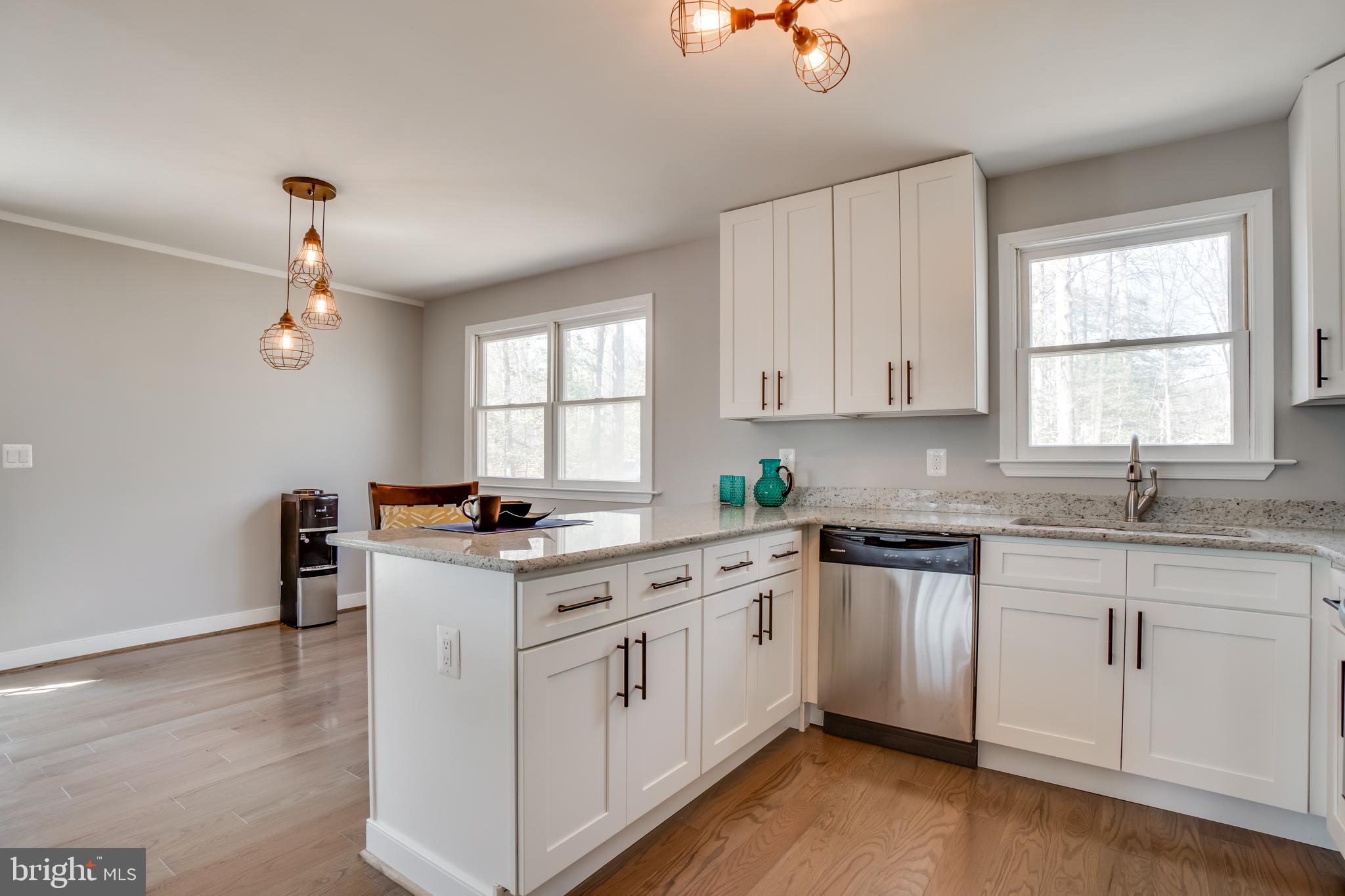 LAKE CAROLINE - Residential