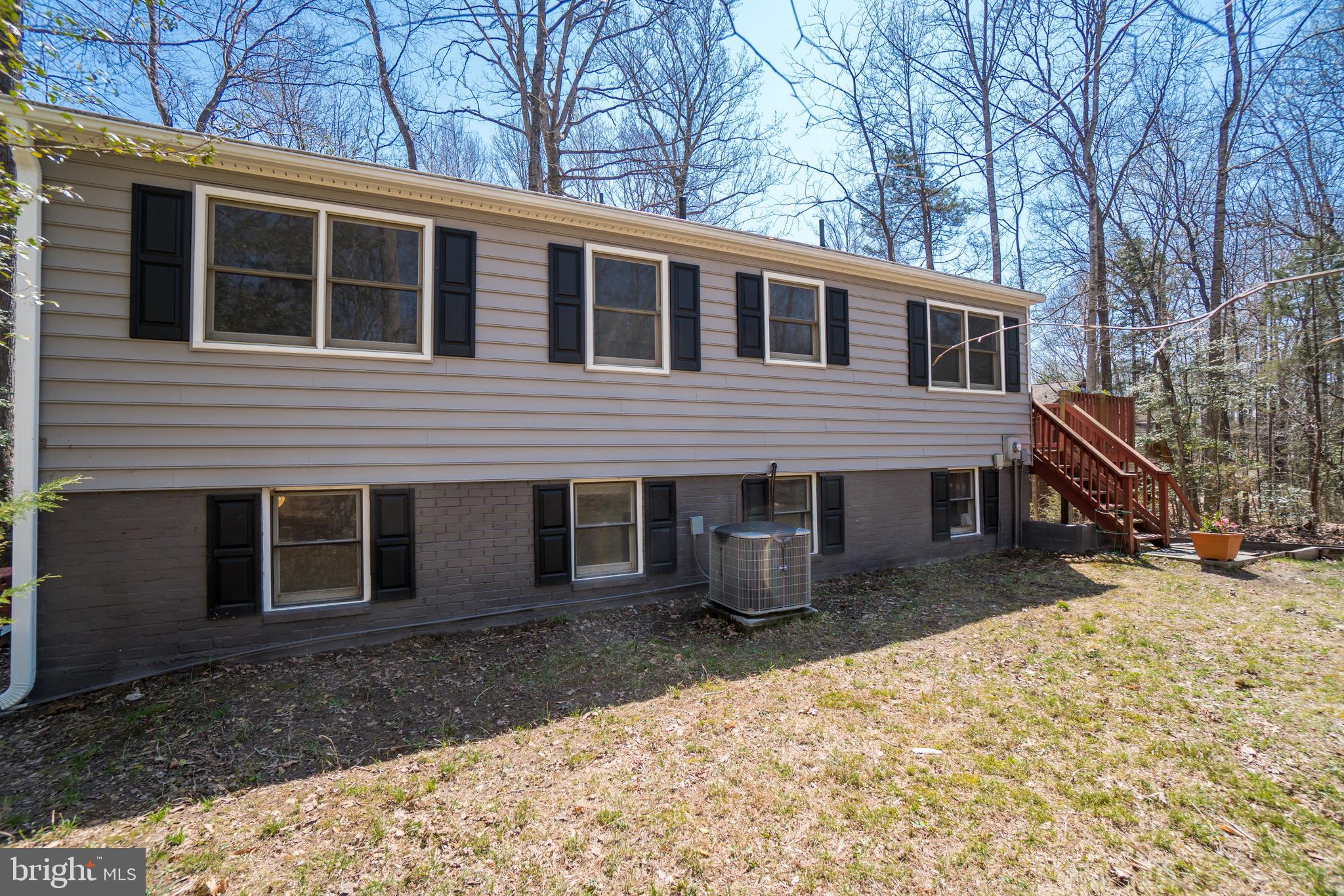 LAKE CAROLINE - Residential