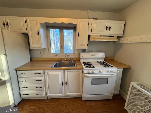 DANIELS PARK - Residential Lease