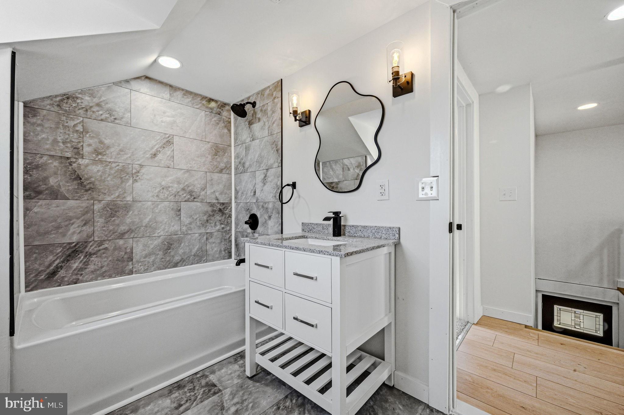 GWINHURST - Residential